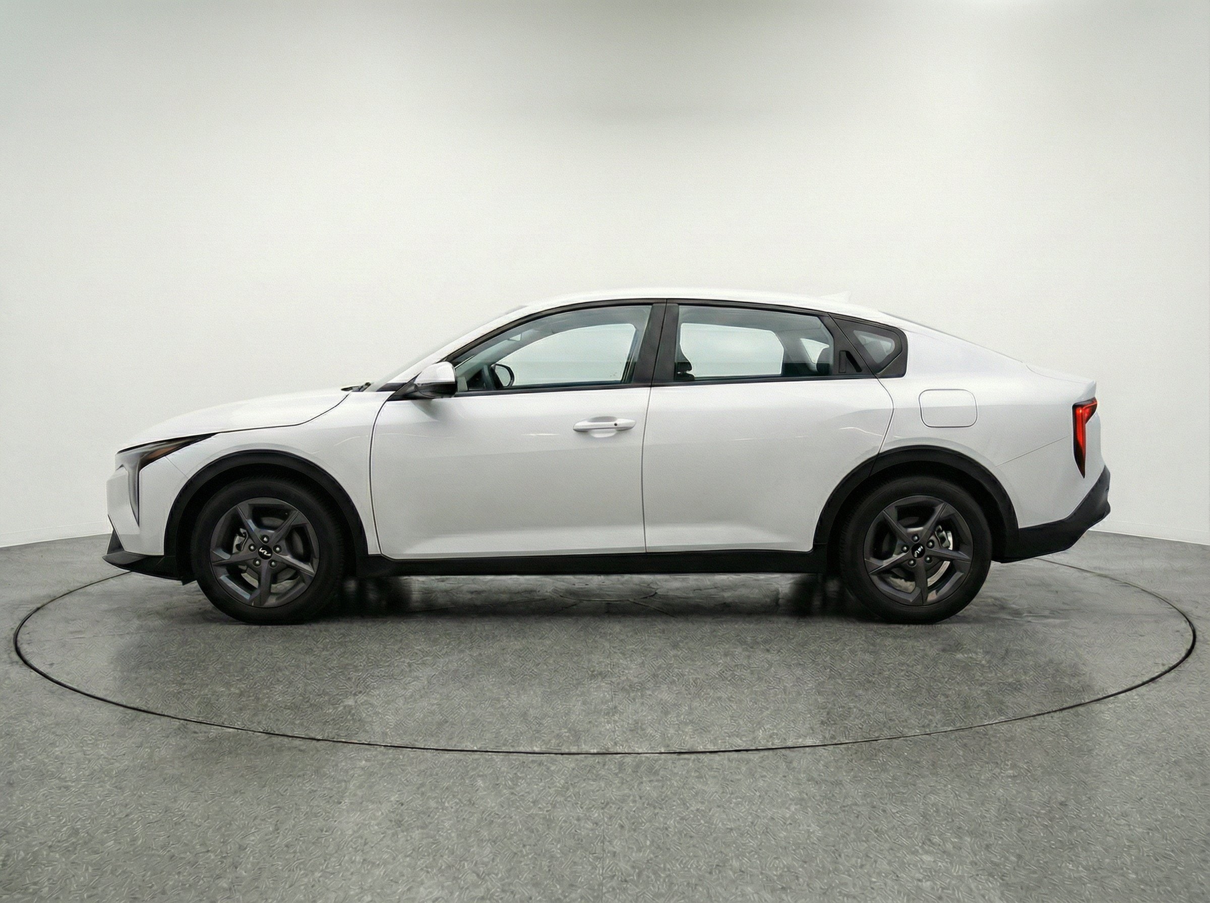 Thumbnail: 2025 Kia K4 - 5
