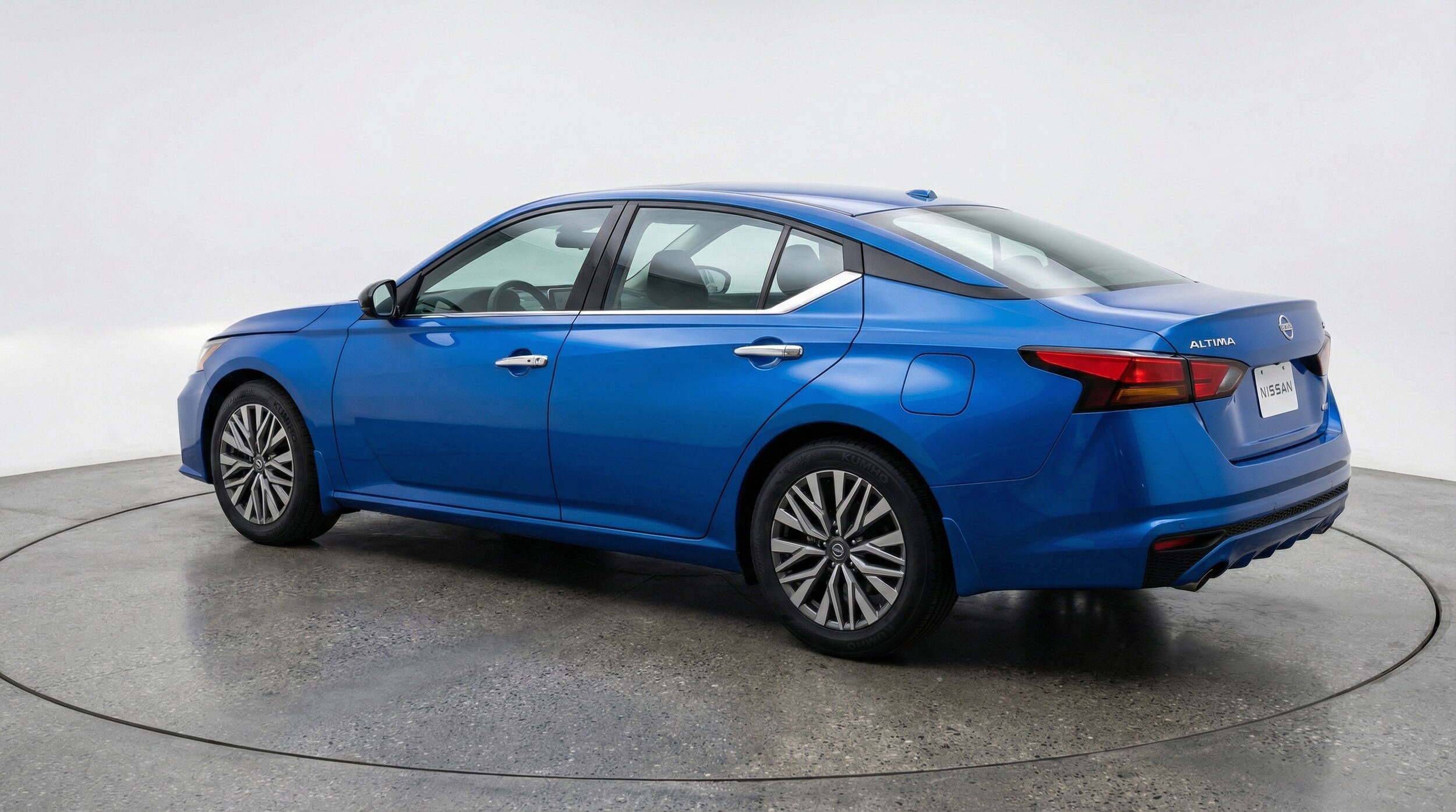 Thumbnail: 2025 Nissan Altima - 6