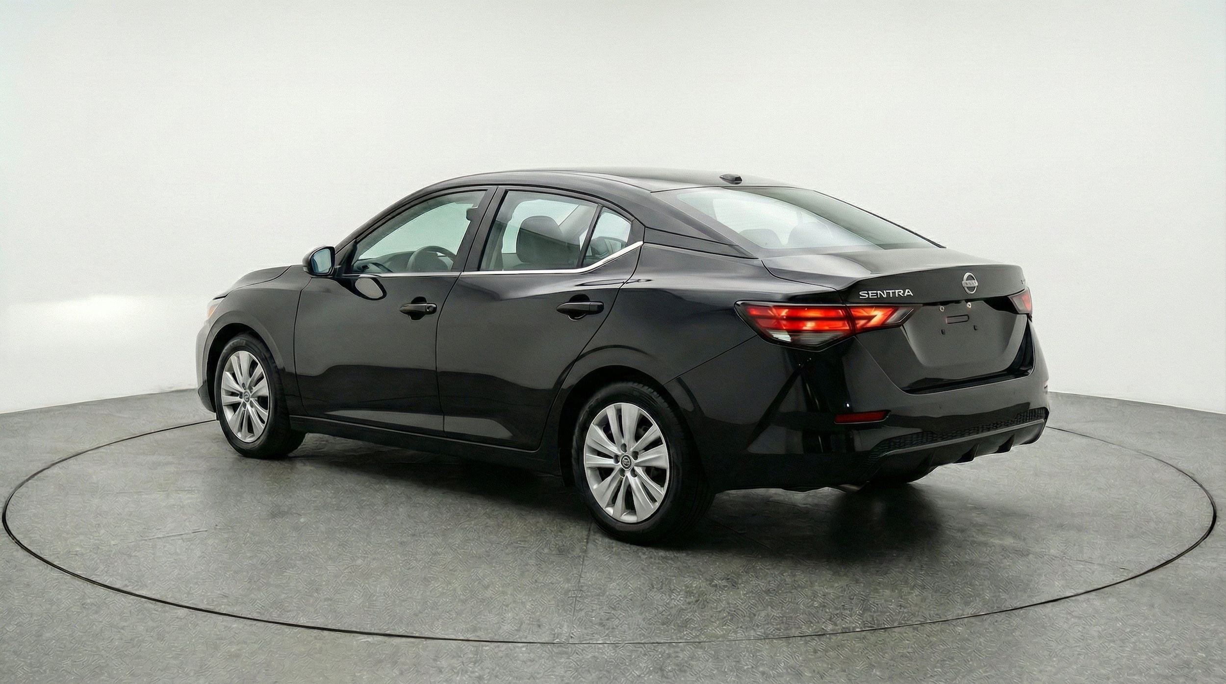 Thumbnail: 2025 Nissan Sentra - 6