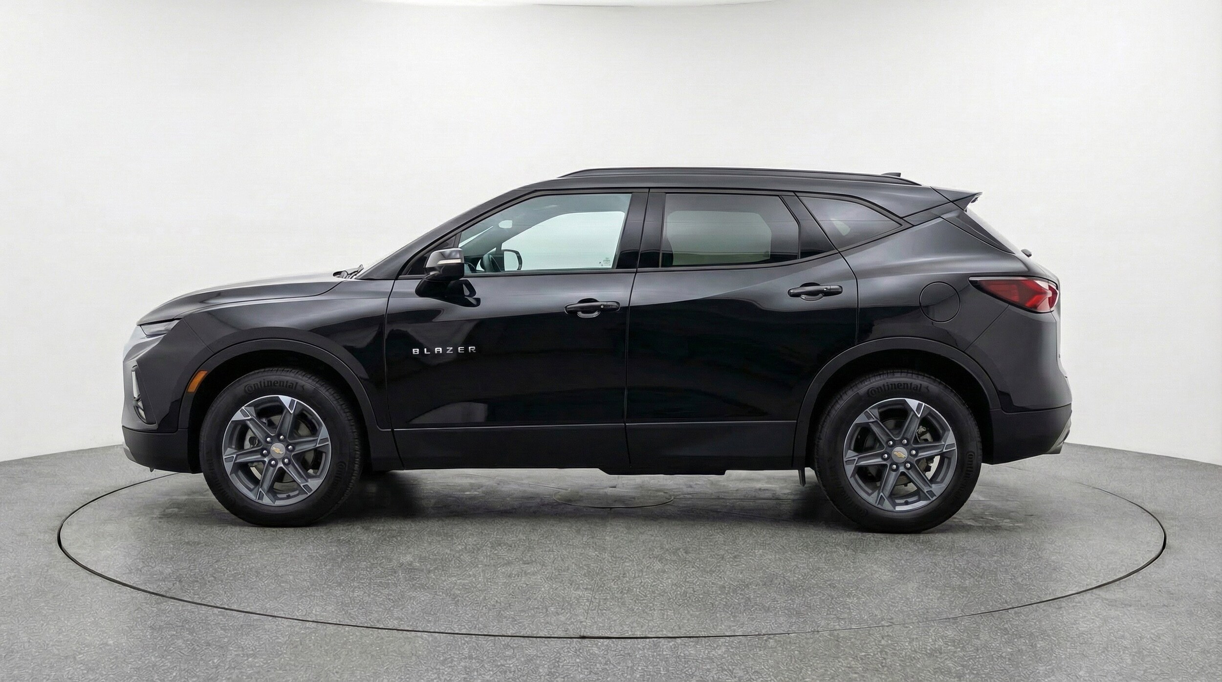 Thumbnail: 2025 Chevrolet Blazer - 5