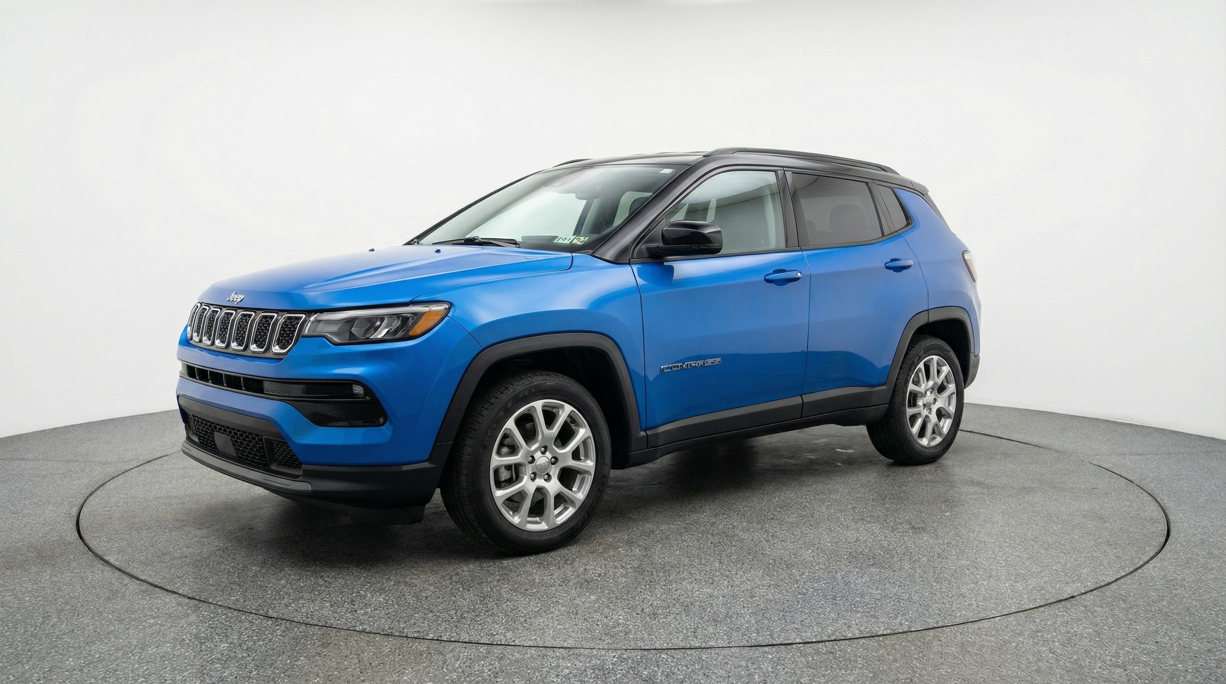 Thumbnail: 2025 Jeep Compass - 3