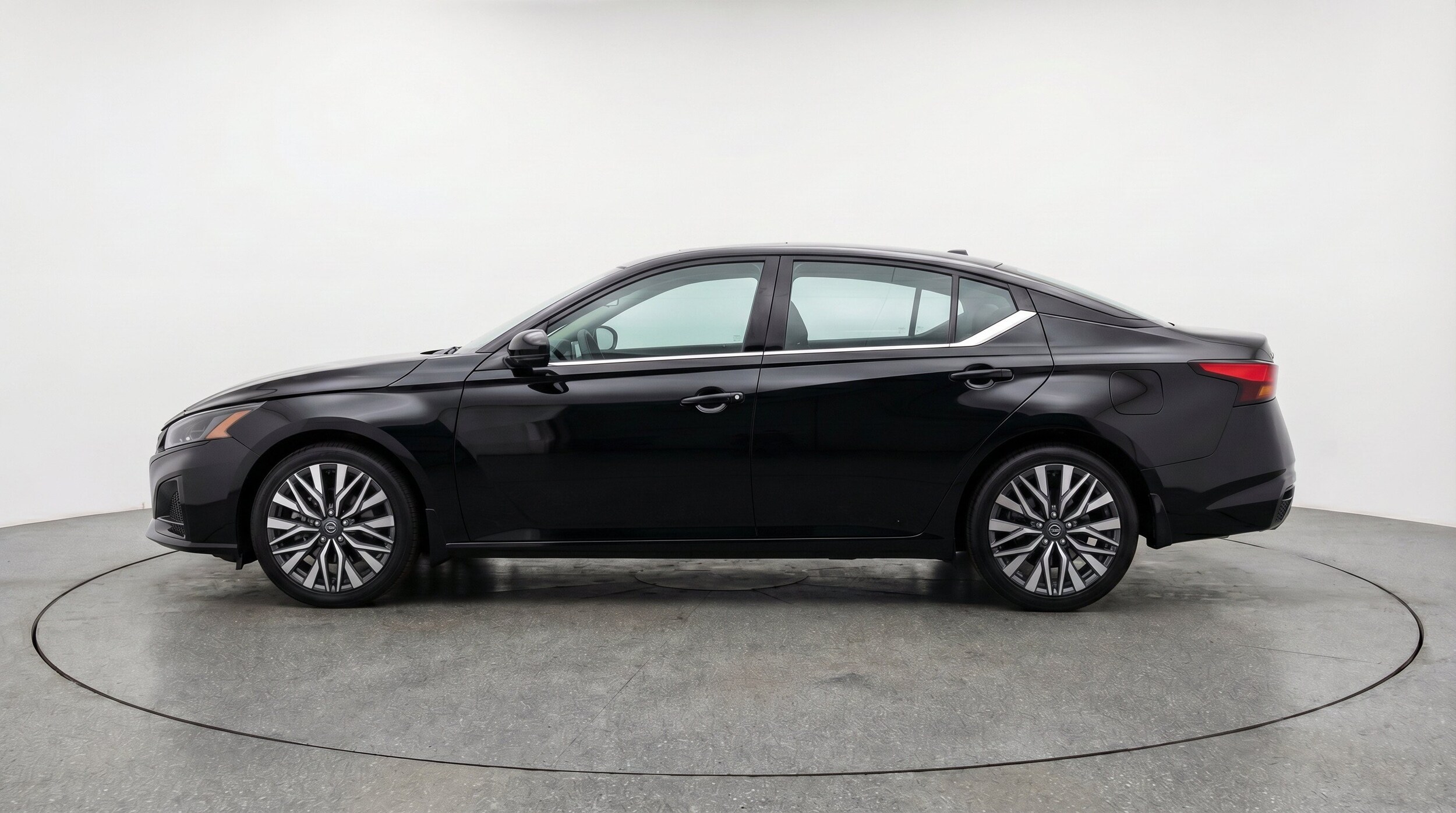 Thumbnail: 2026 Nissan Altima - 5