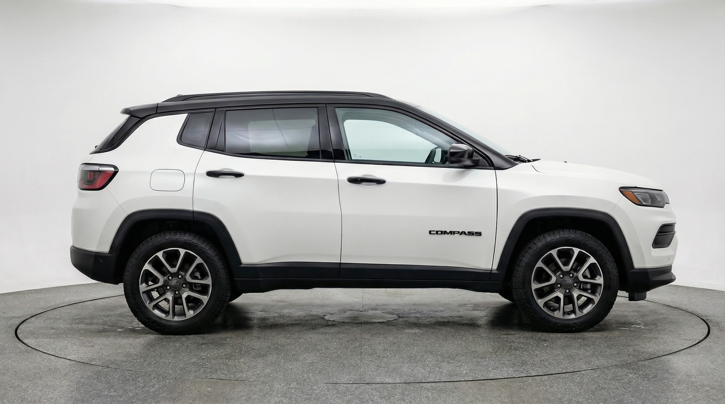Thumbnail: 2025 Jeep Compass - 8