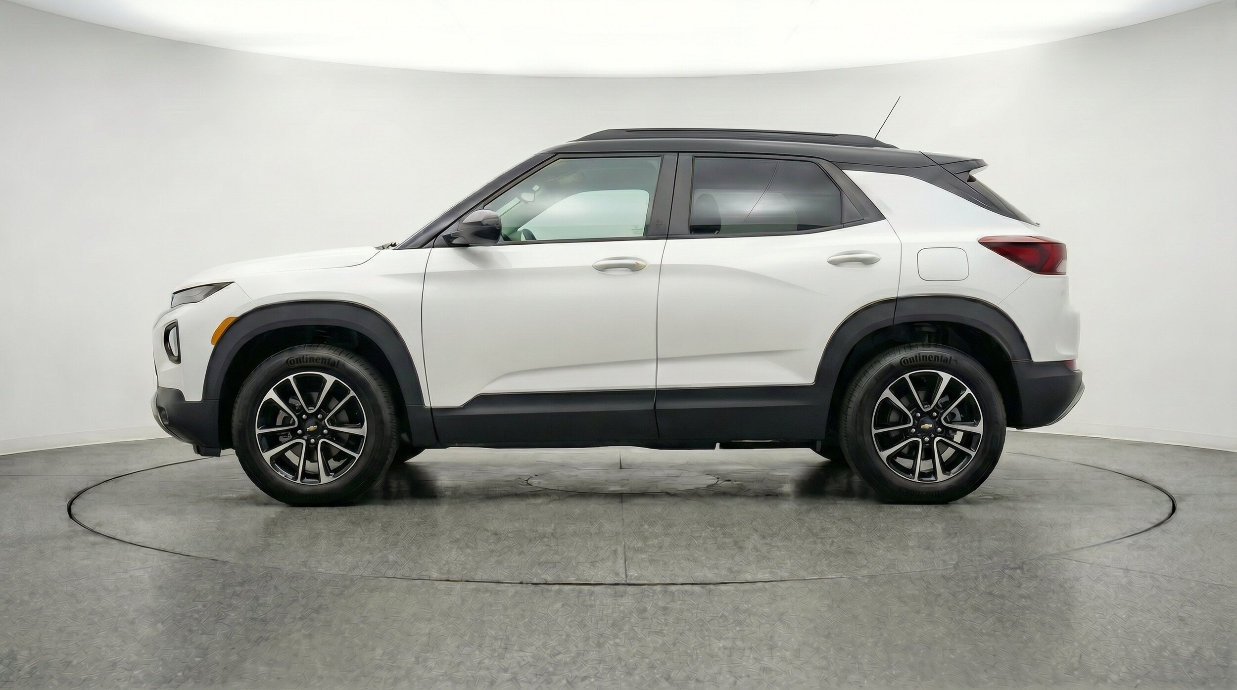 Thumbnail: 2025 Chevrolet TrailBlazer - 5