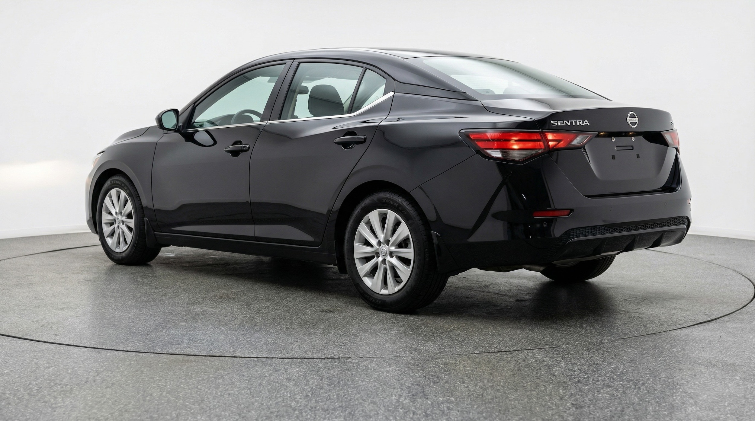 Thumbnail: 2025 Nissan Sentra - 5