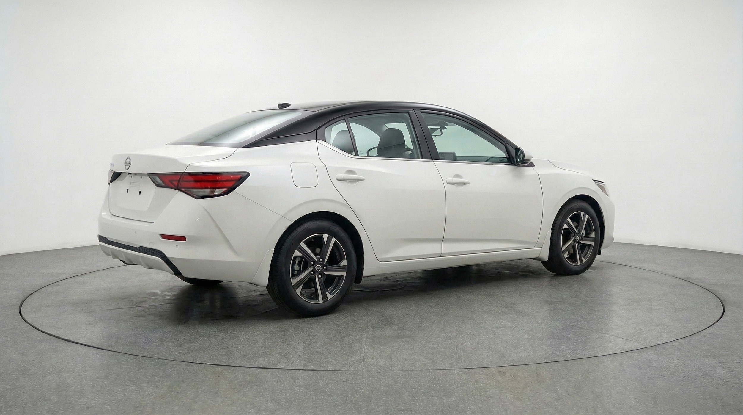 Thumbnail: 2025 Nissan Sentra - 9