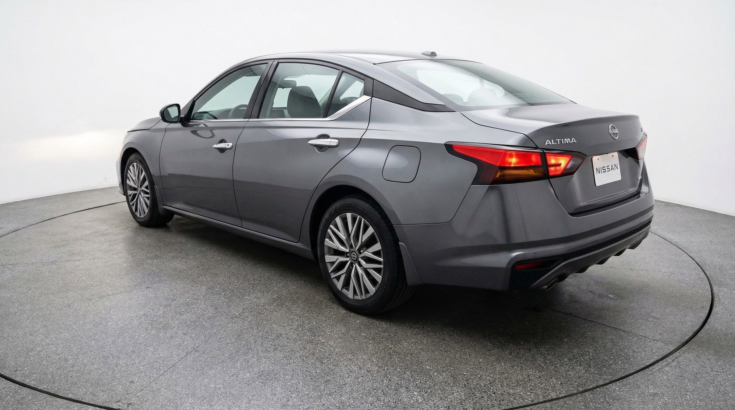 Thumbnail: 2025 Nissan Altima - 6