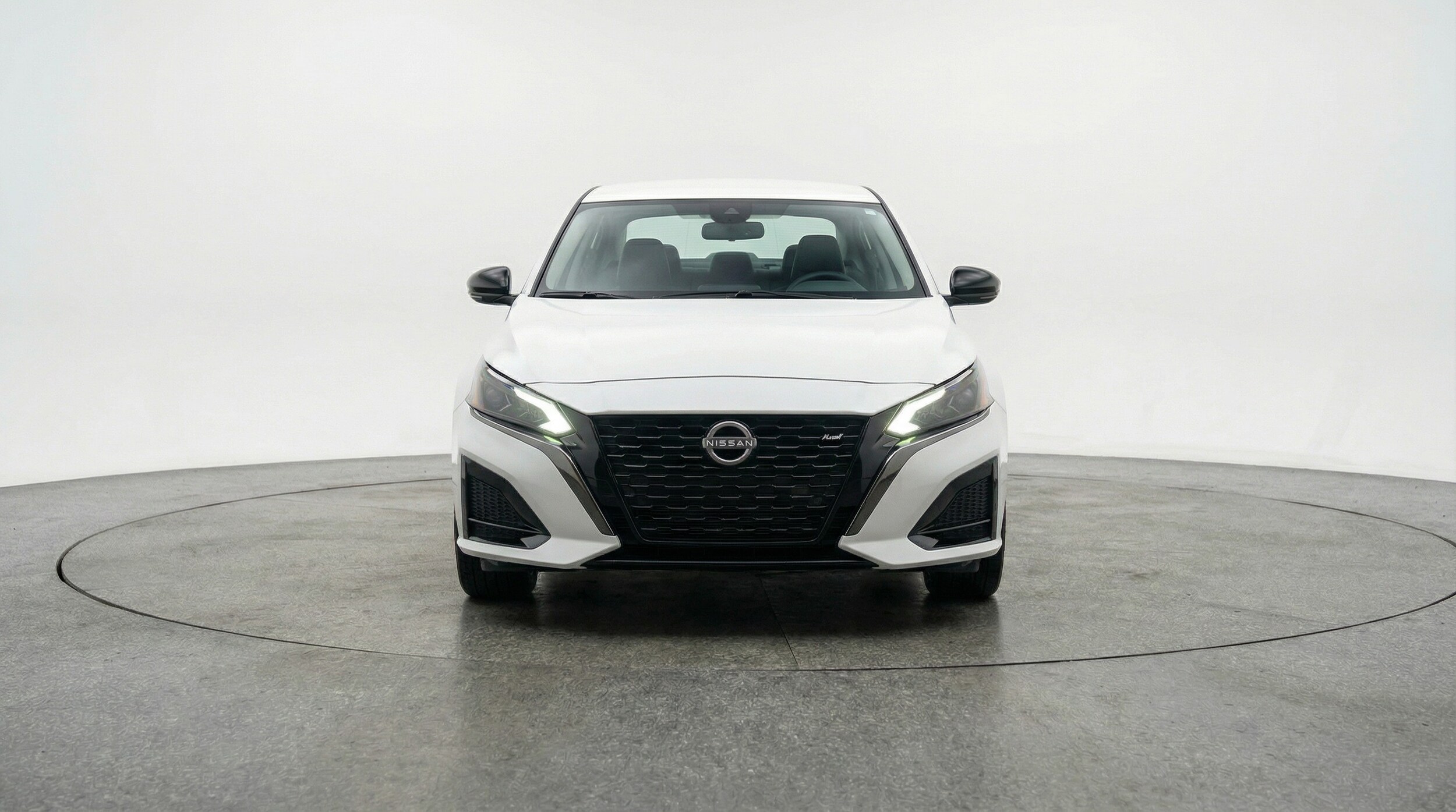 Thumbnail: 2025 Nissan Altima - 2