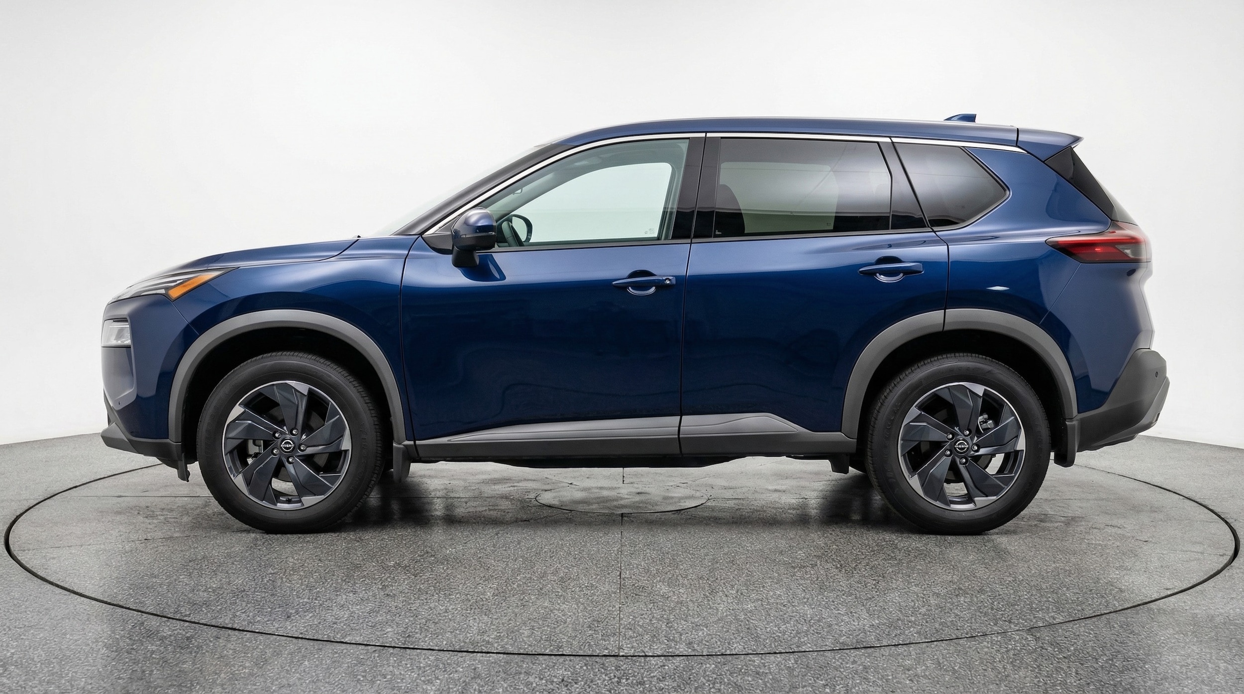 Thumbnail: 2025 Nissan Rogue - 4