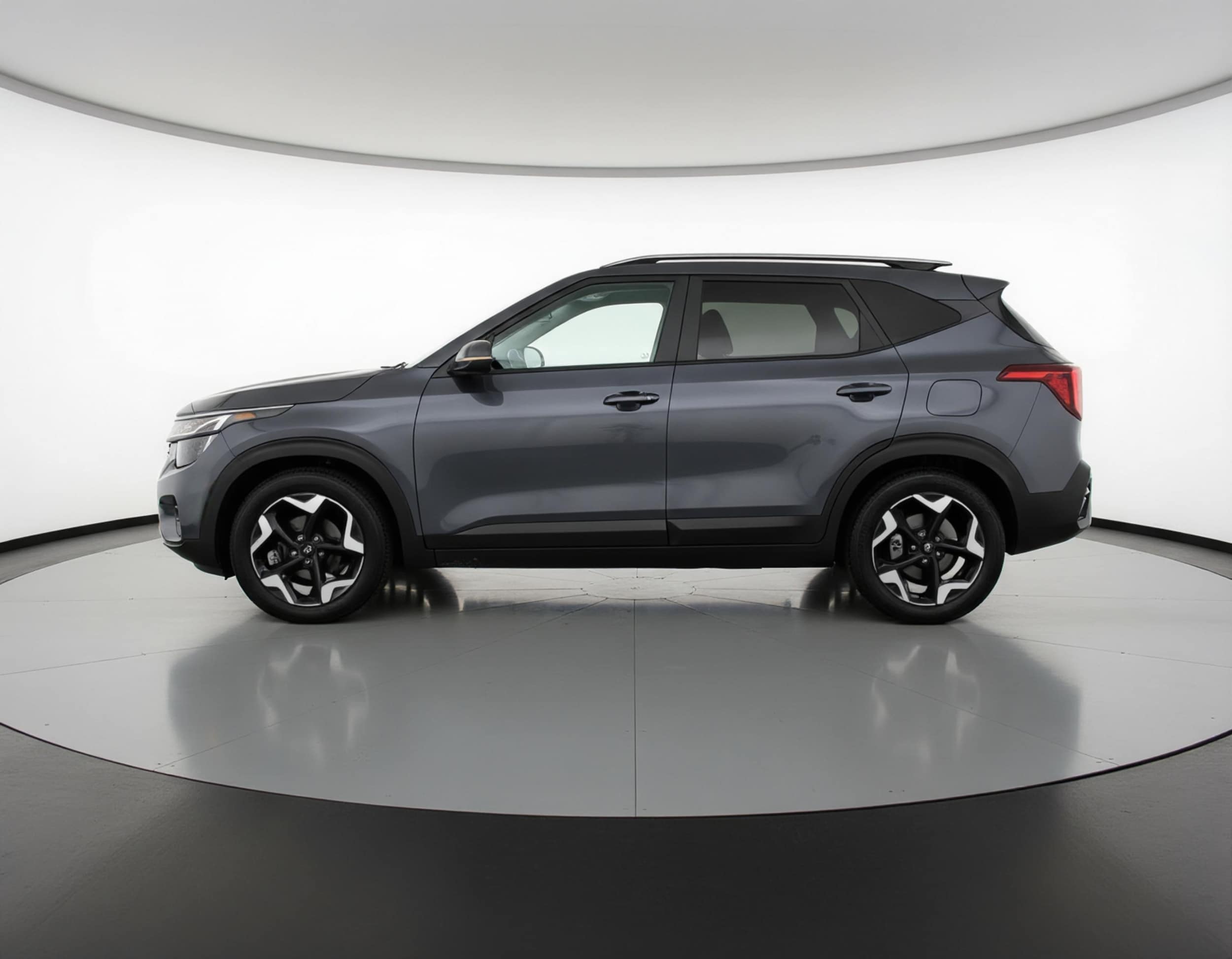 Thumbnail: 2025 Kia Seltos - 4