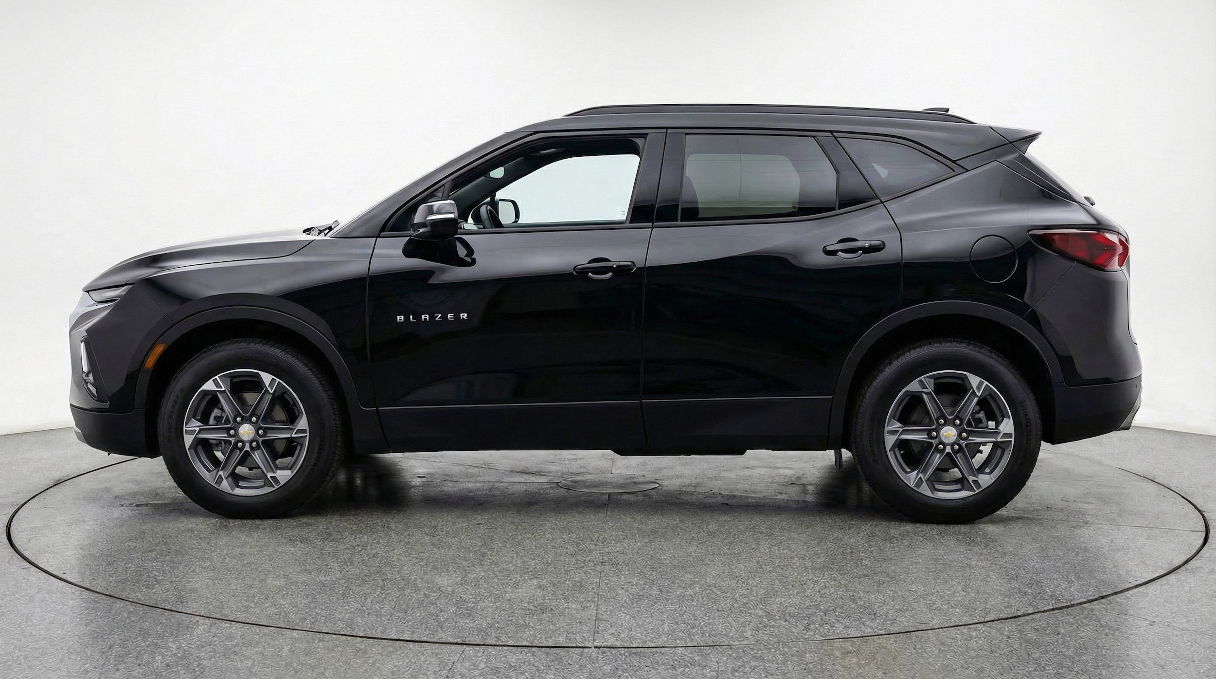 Thumbnail: 2025 Chevrolet Blazer - 5