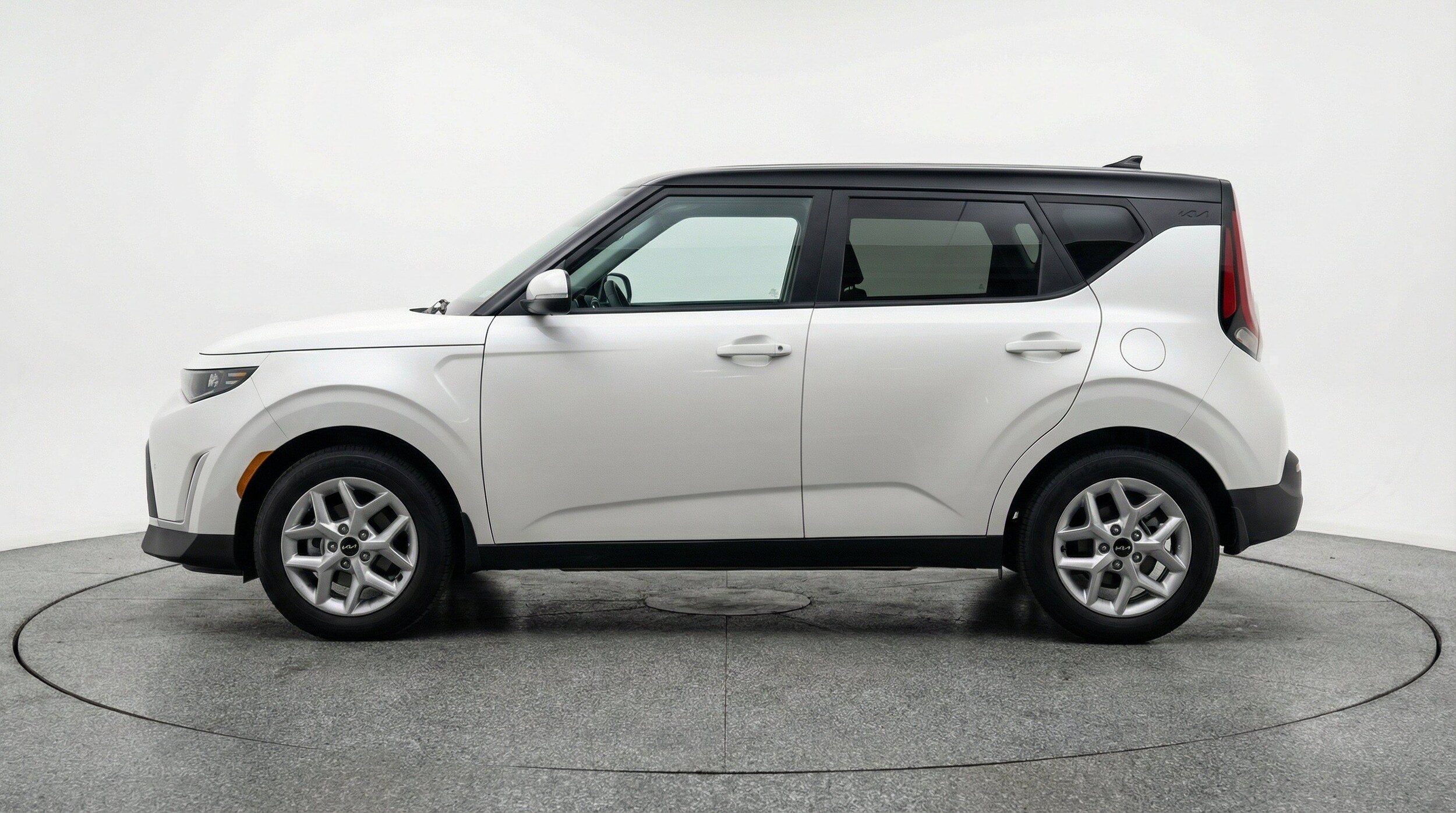 Thumbnail: 2025 Kia Soul - 5