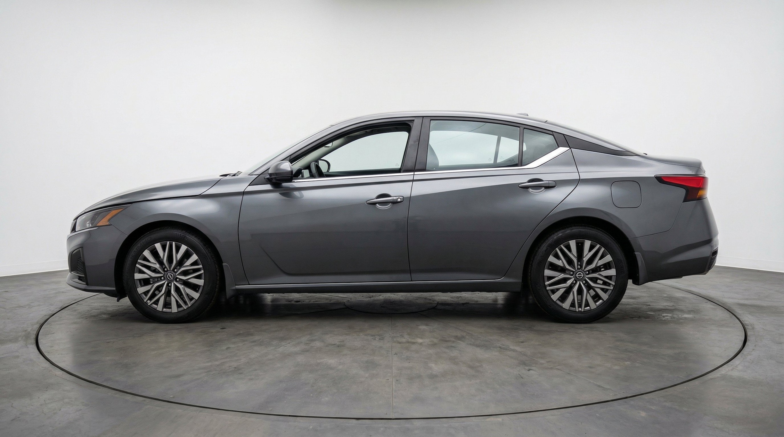 Thumbnail: 2026 Nissan Altima - 5