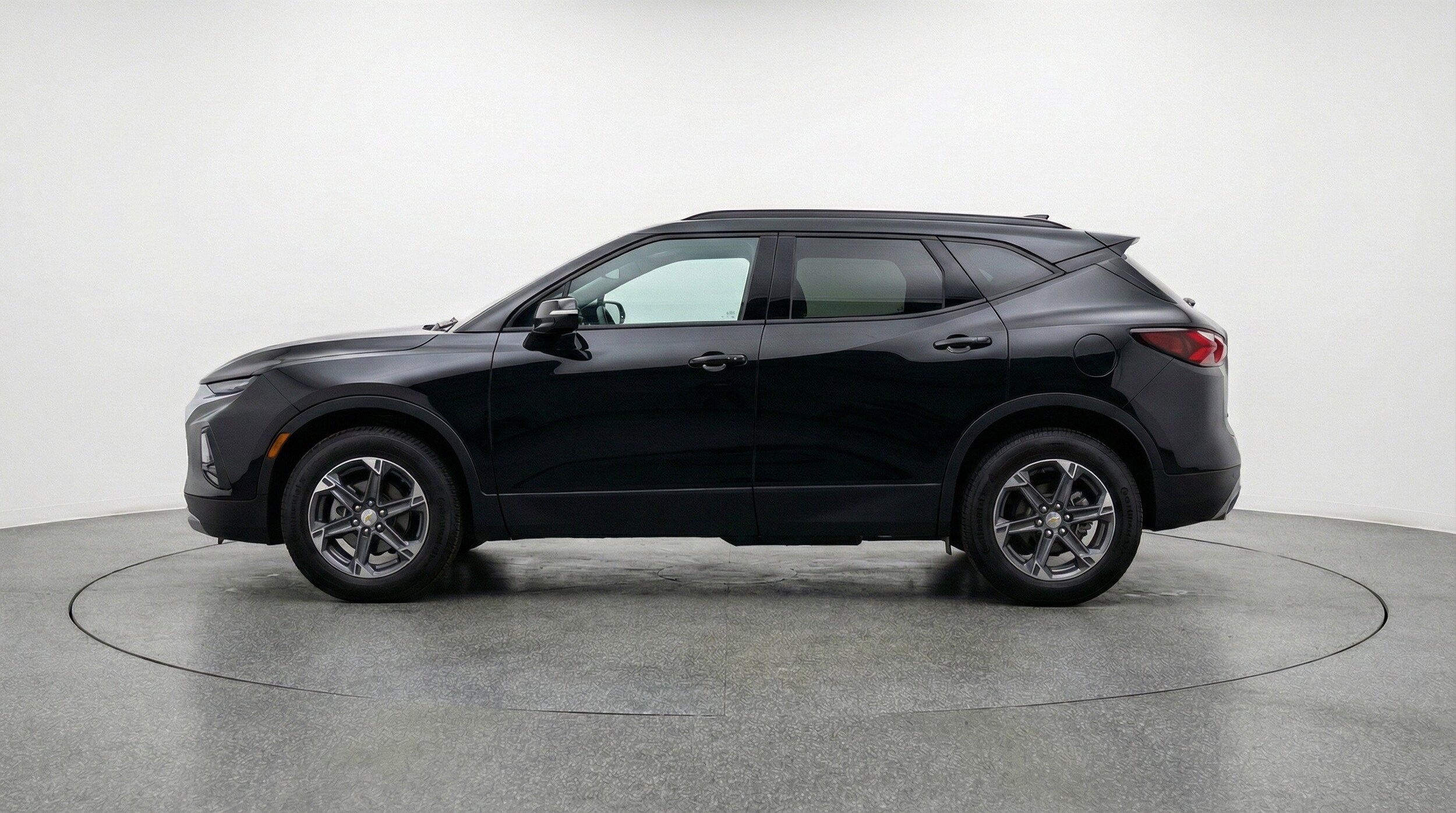 Thumbnail: 2025 Chevrolet Blazer - 5