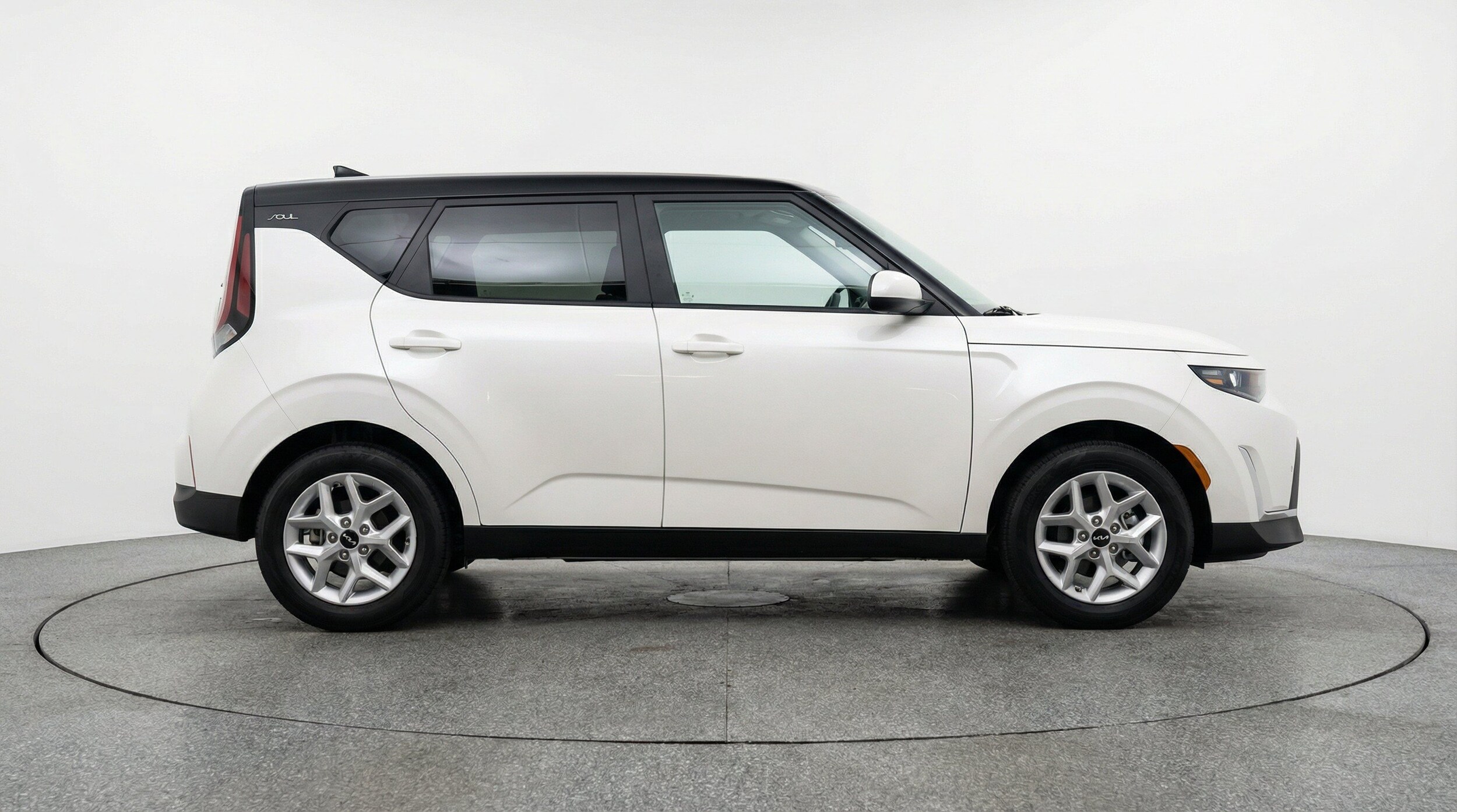 Thumbnail: 2025 Kia Soul - 11
