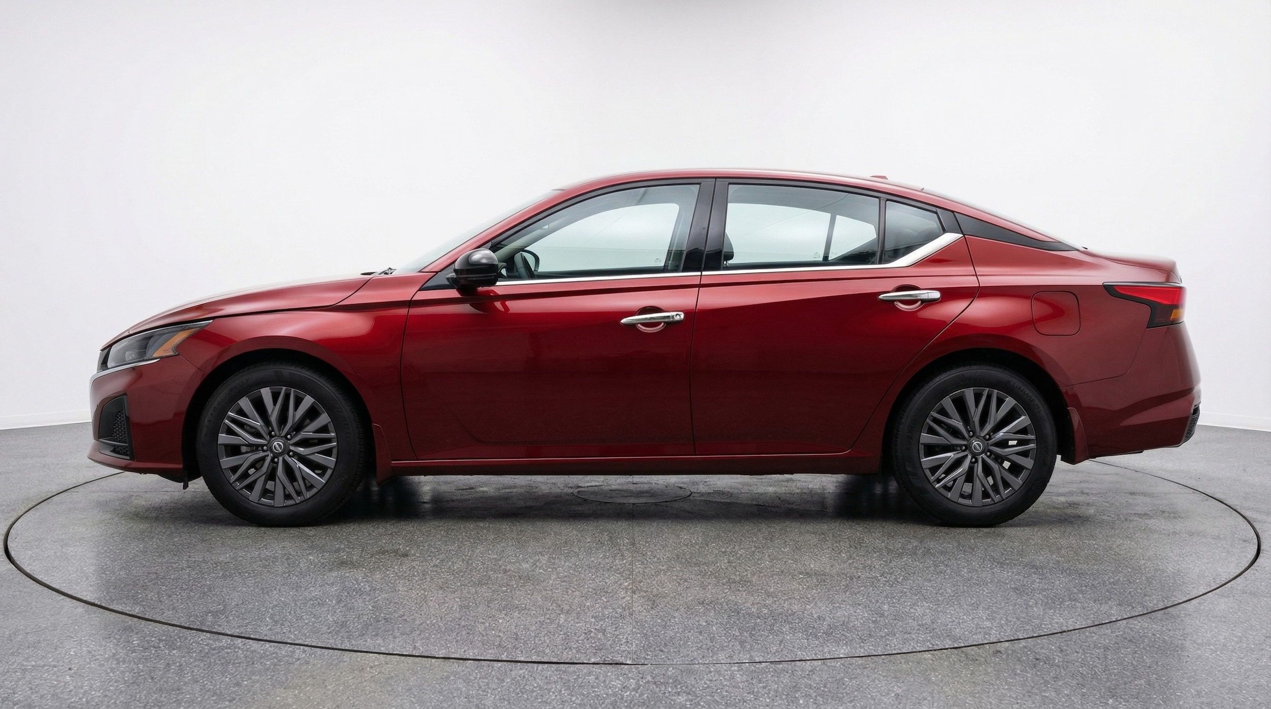 Thumbnail: 2025 Nissan Altima - 4