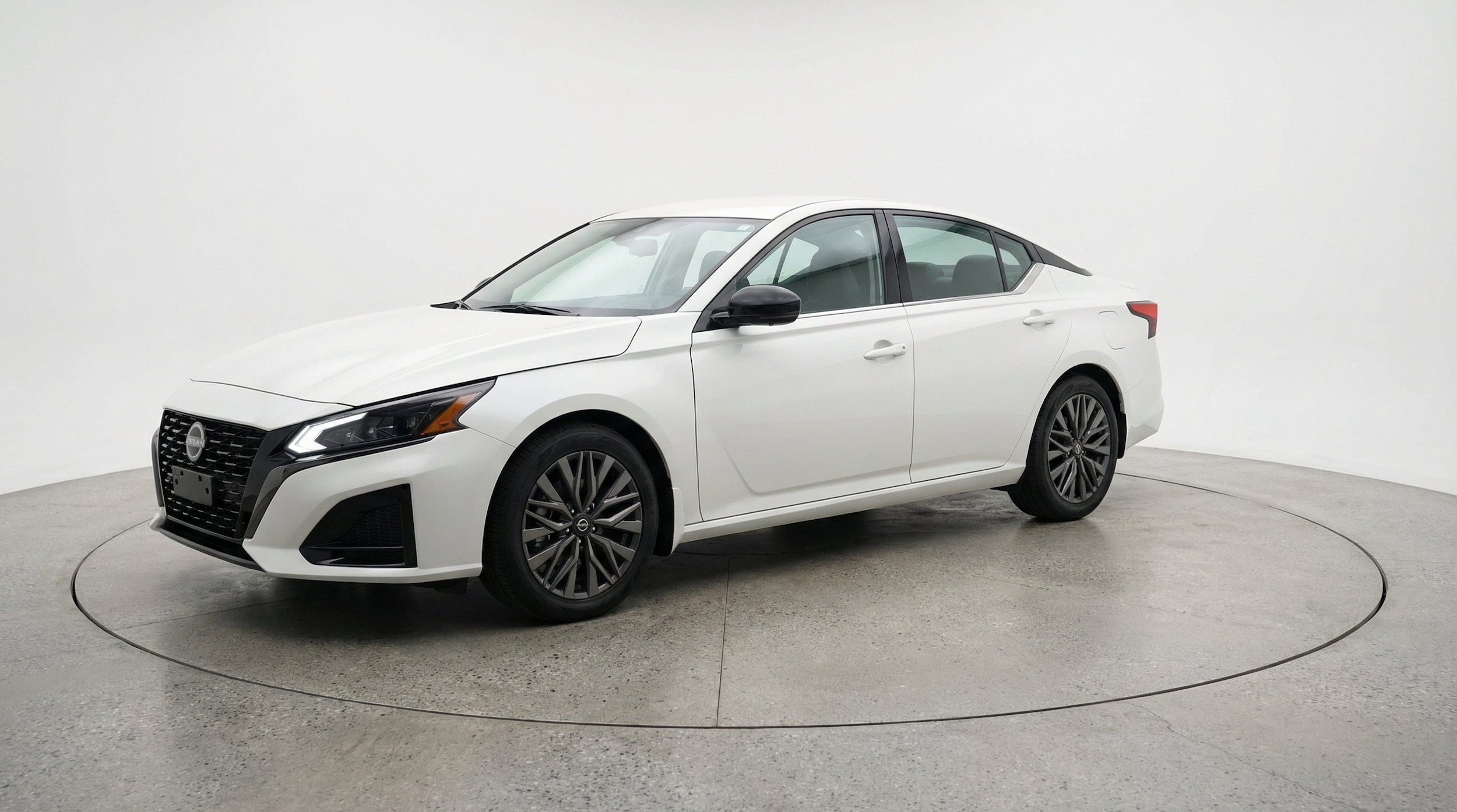 Thumbnail: 2026 Nissan Altima - 3