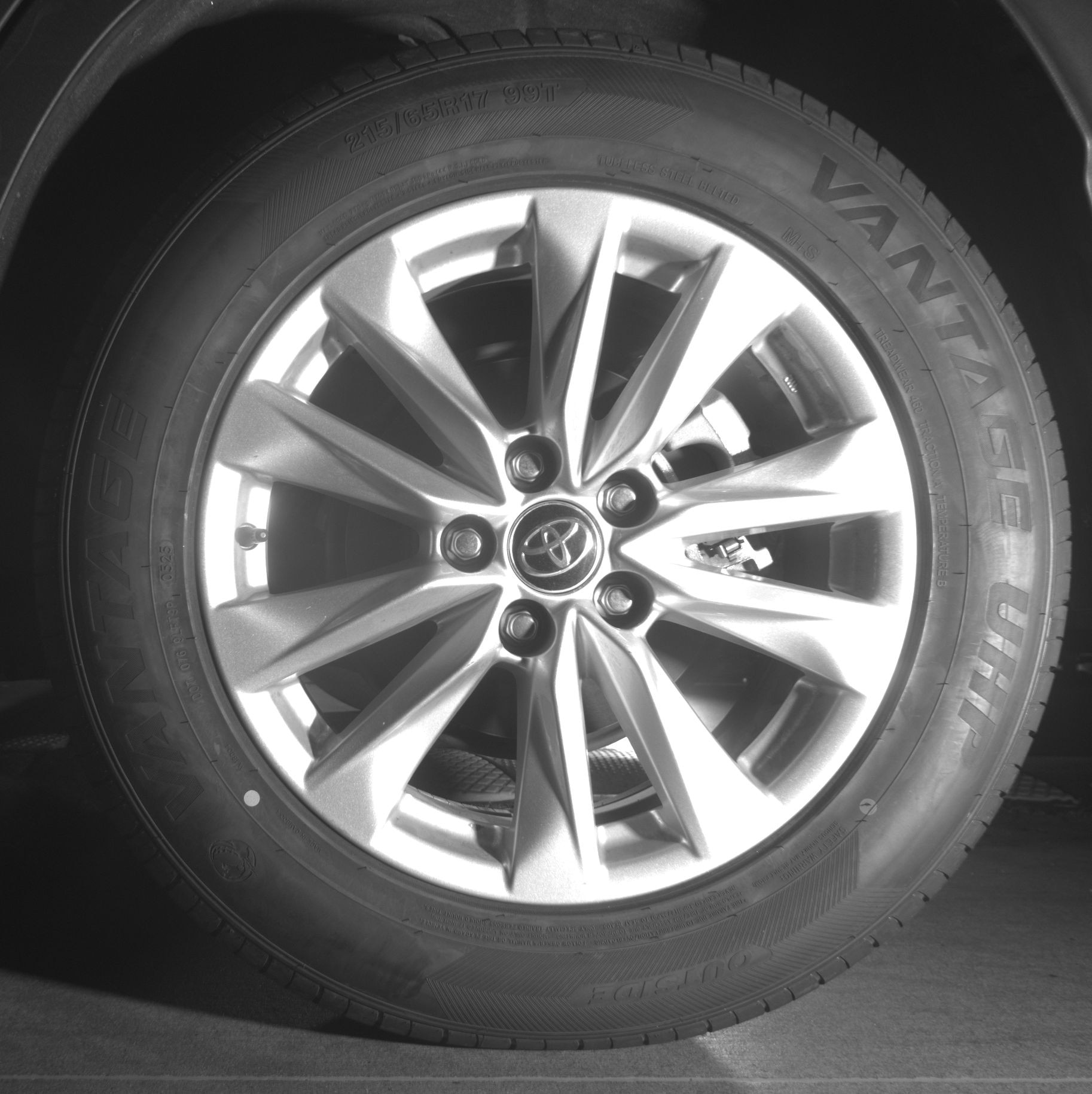 Thumbnail: 2025 Toyota Corolla Cross - 11