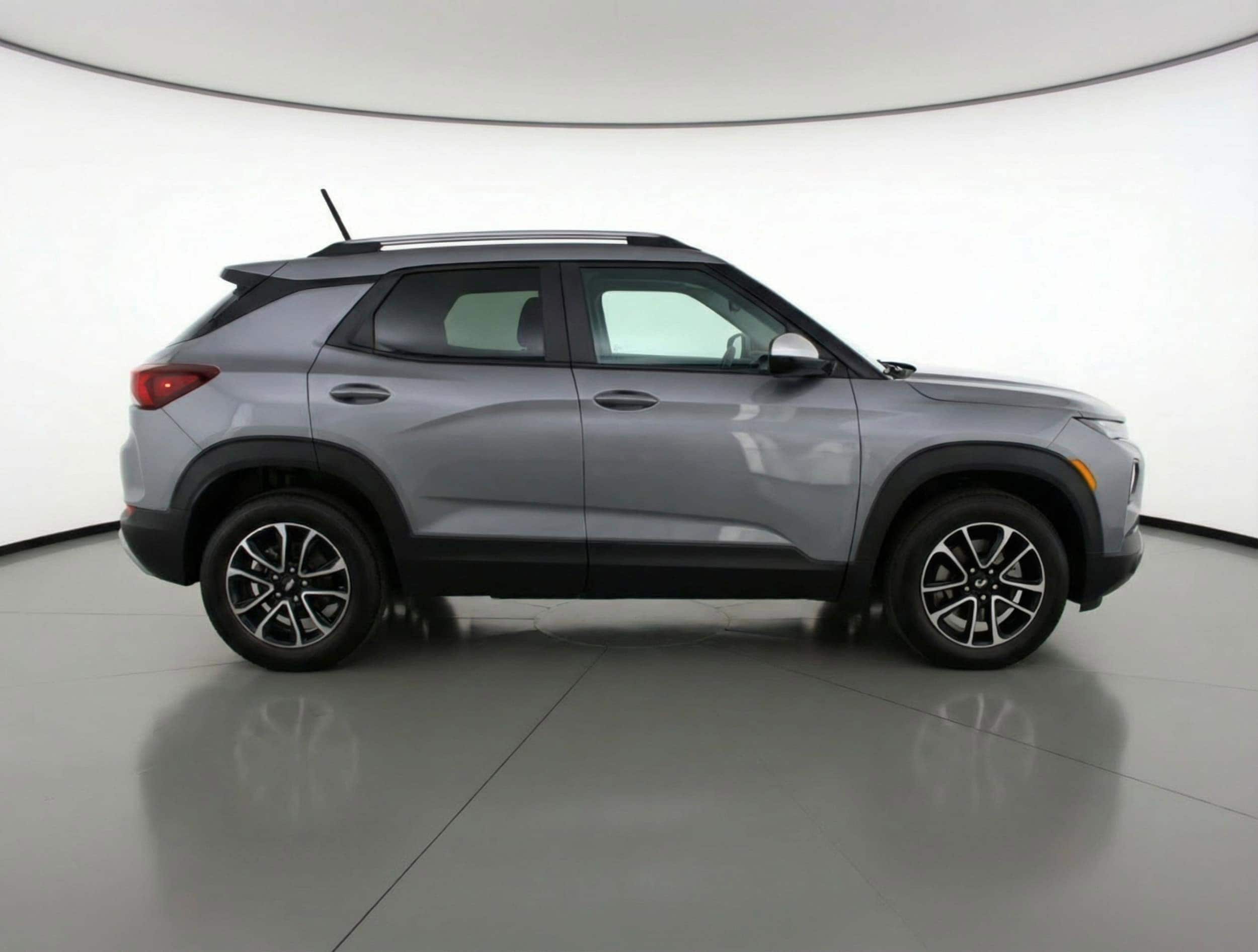 Thumbnail: 2025 Chevrolet TrailBlazer - 8