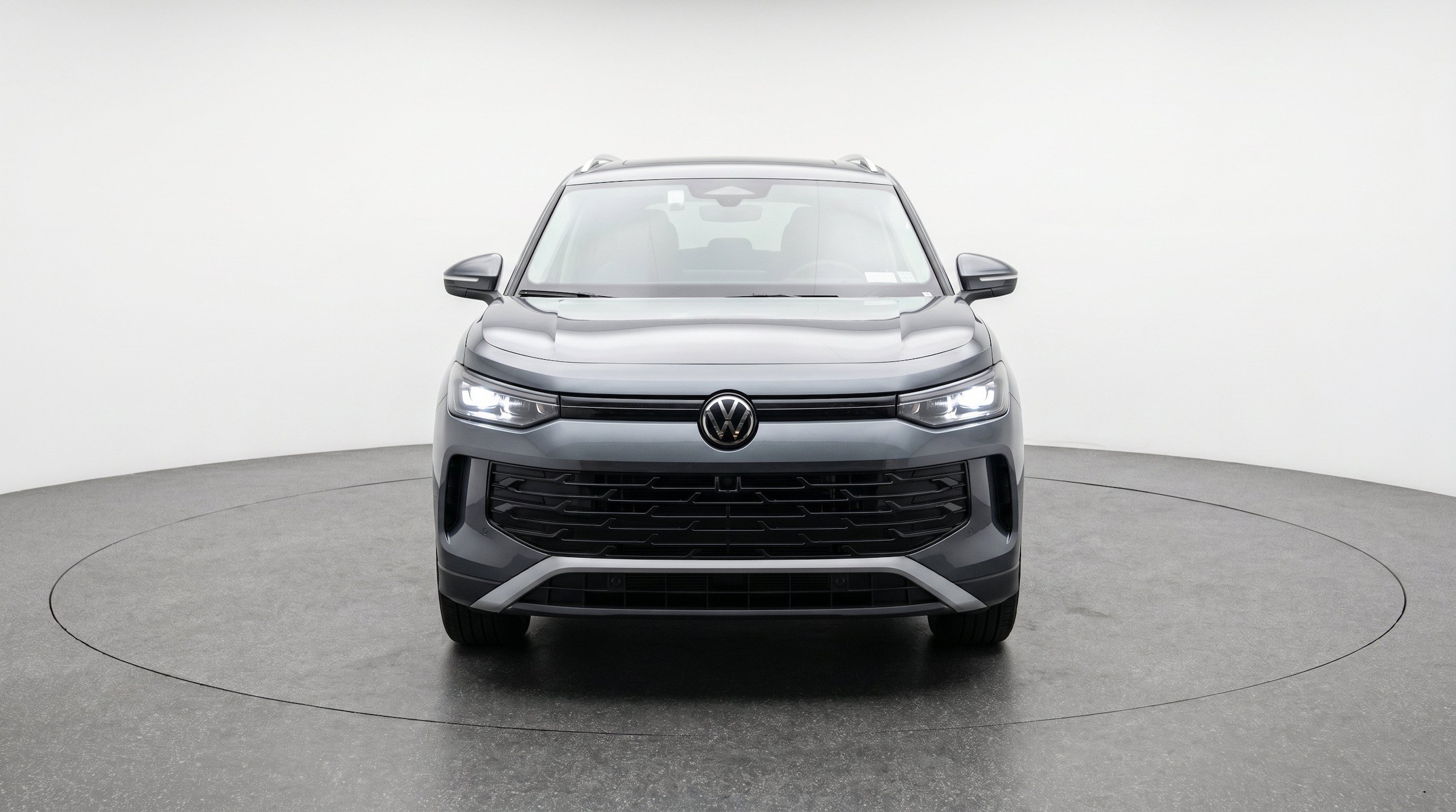 Thumbnail: 2026 Volkswagen Tiguan - 2