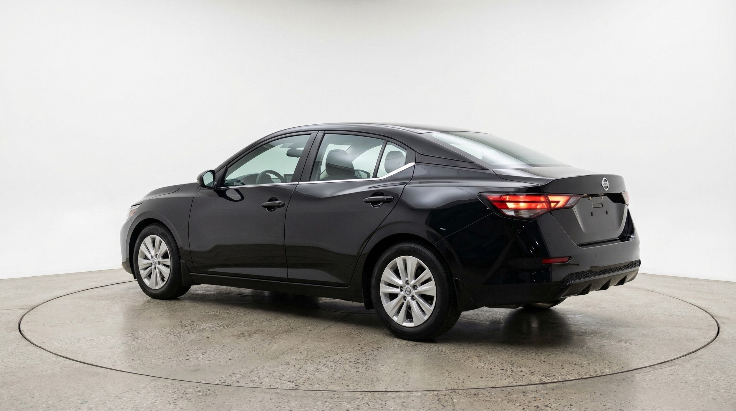 Thumbnail: 2025 Nissan Sentra - 5