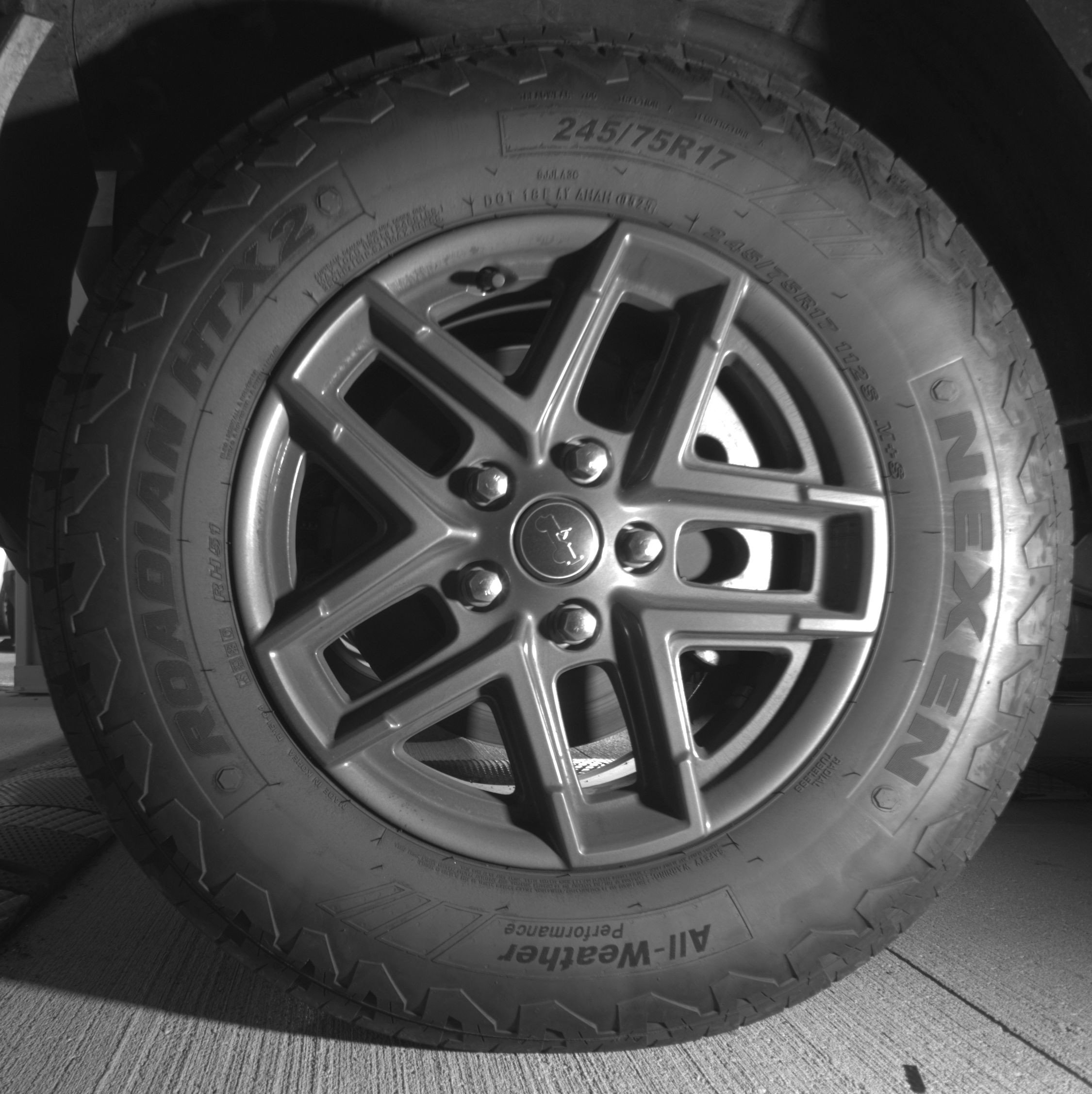 Thumbnail: 2025 Jeep Wrangler - 12
