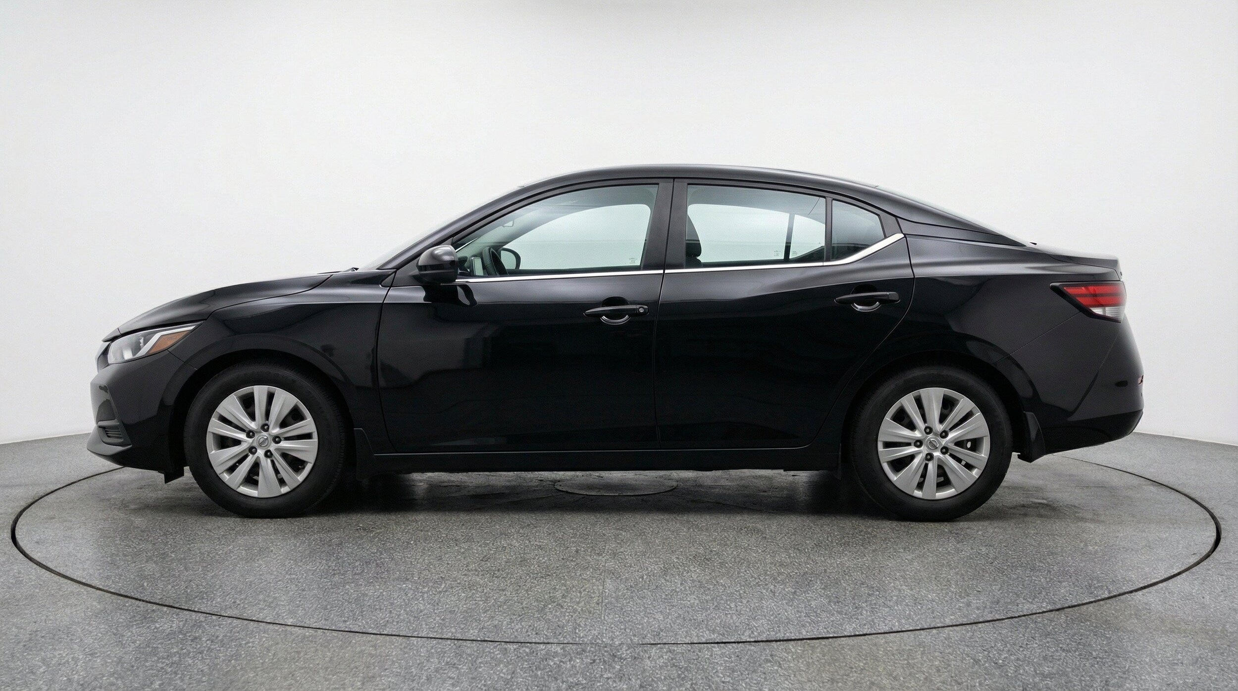 Thumbnail: 2025 Nissan Sentra - 5