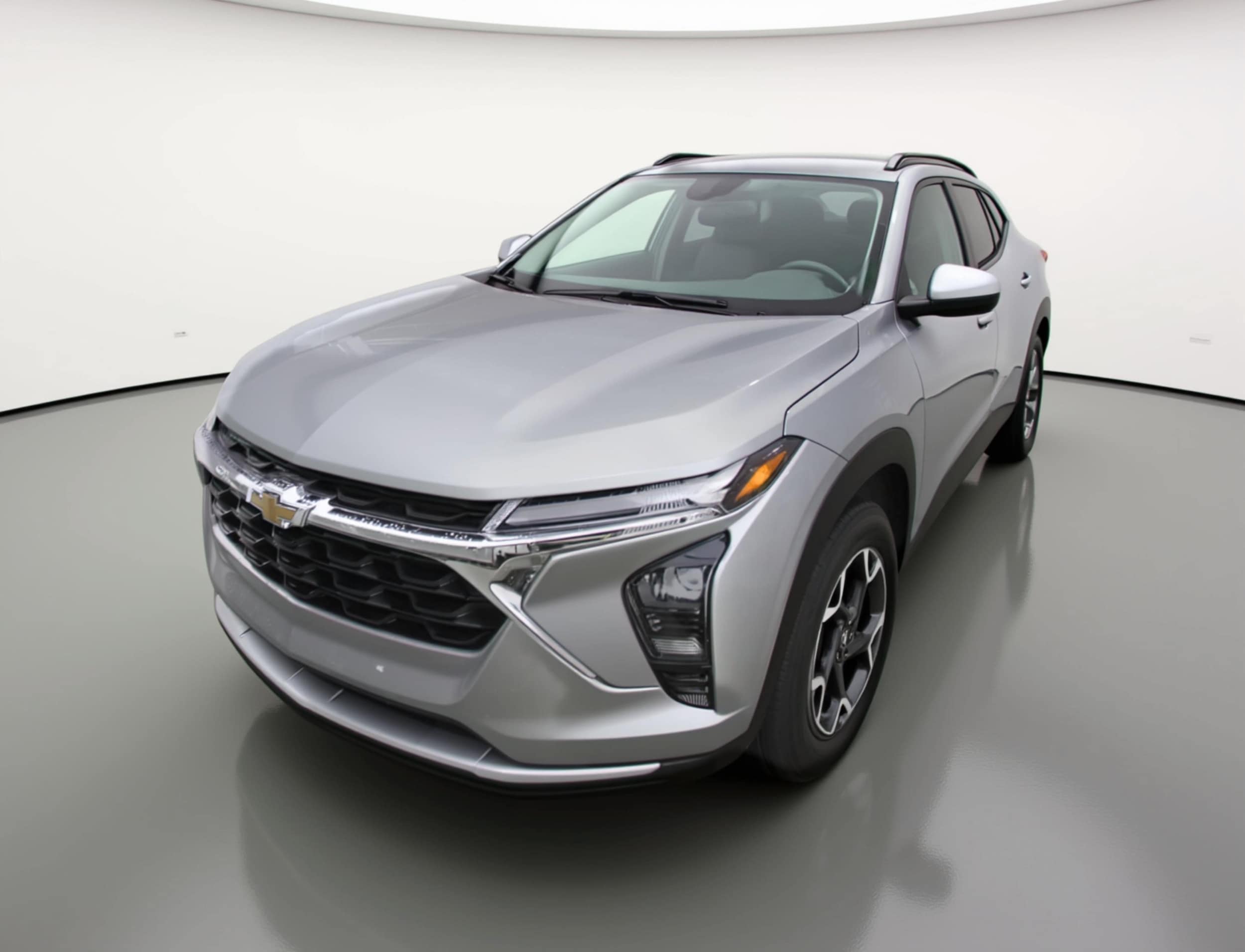 Thumbnail: 2025 Chevrolet Trax - 3