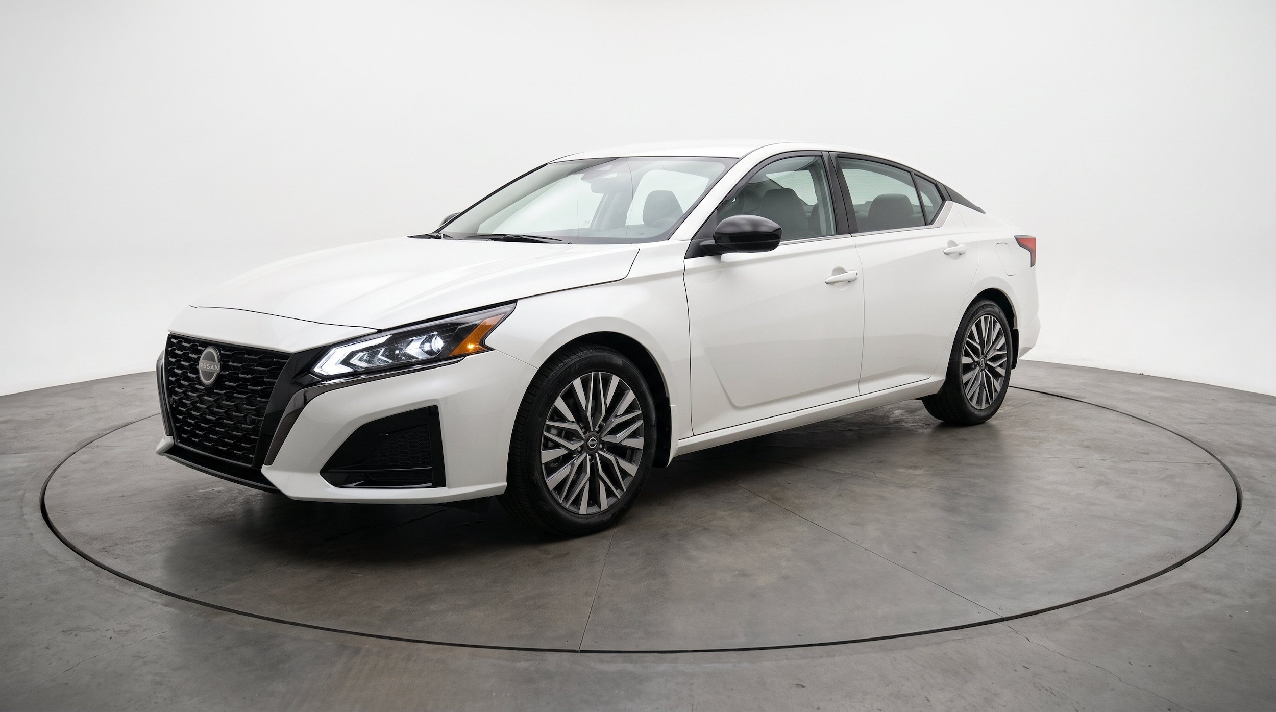 Thumbnail: 2026 Nissan Altima - 3