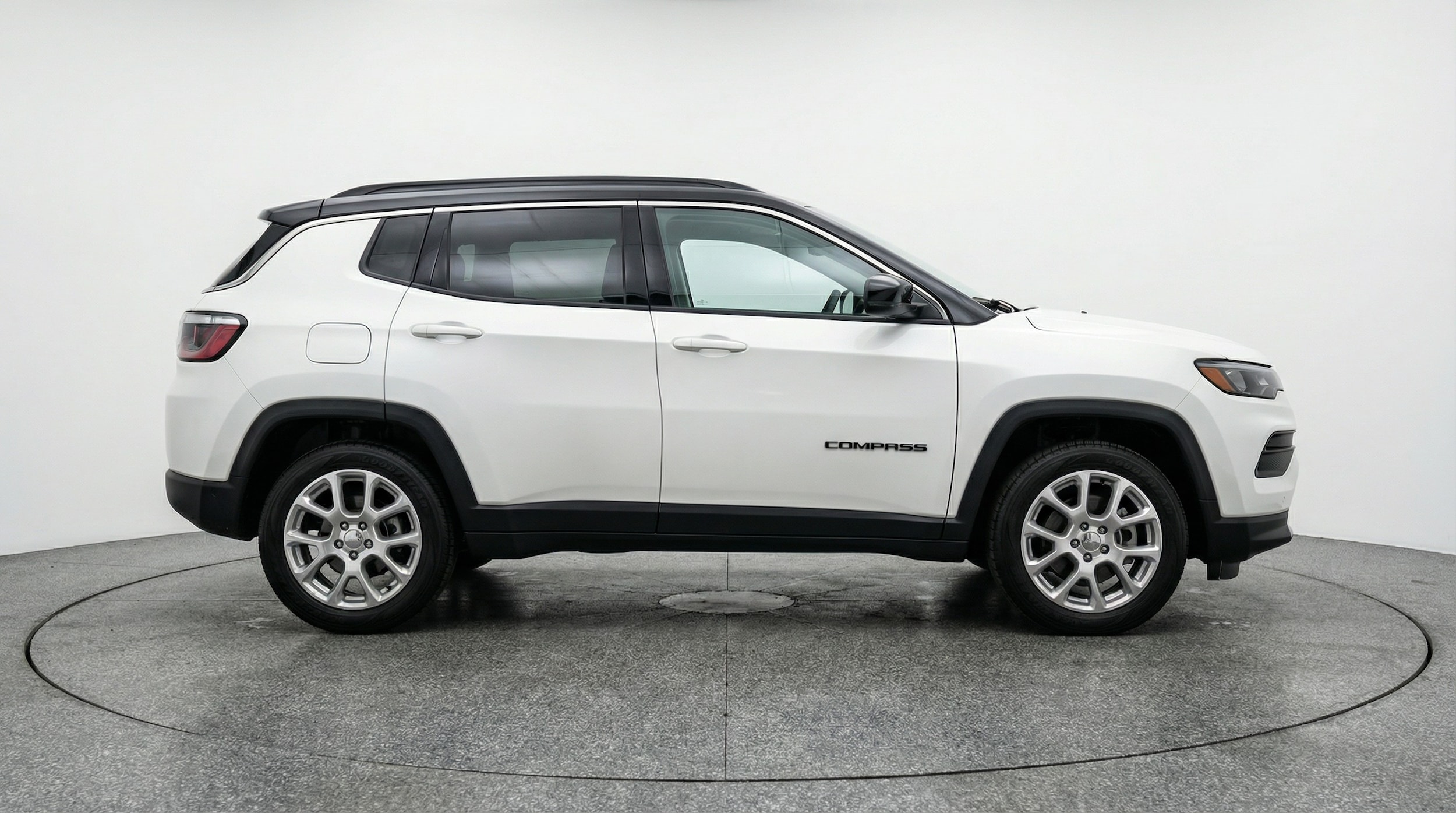 Thumbnail: 2025 Jeep Compass - 8