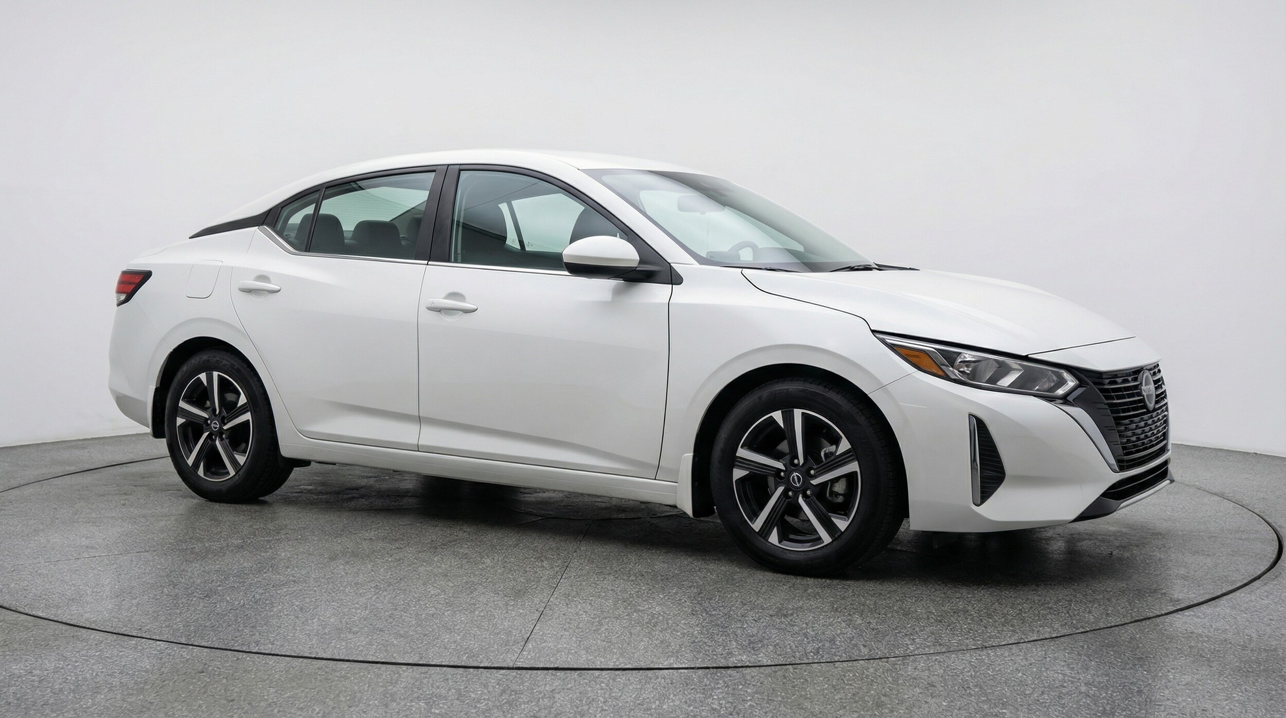 Thumbnail: 2025 Nissan Sentra - 1