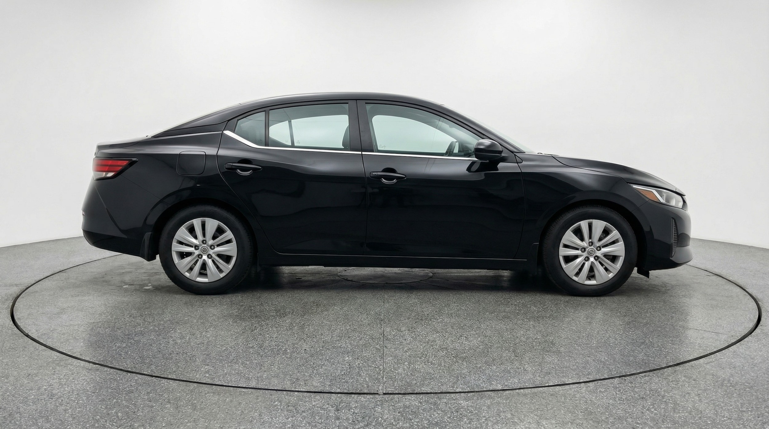 Thumbnail: 2025 Nissan Sentra - 8