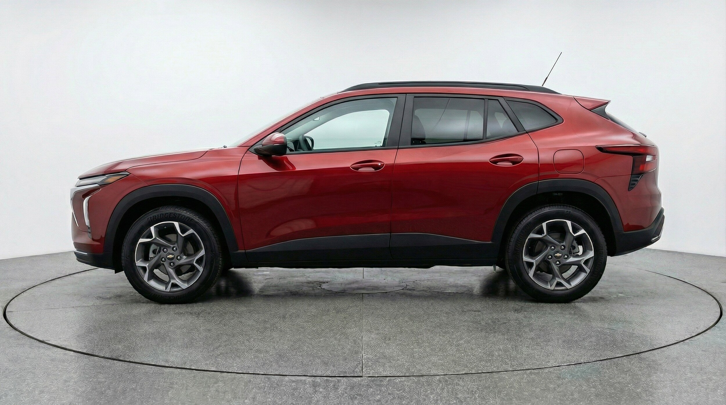 Thumbnail: 2025 Chevrolet Trax - 5