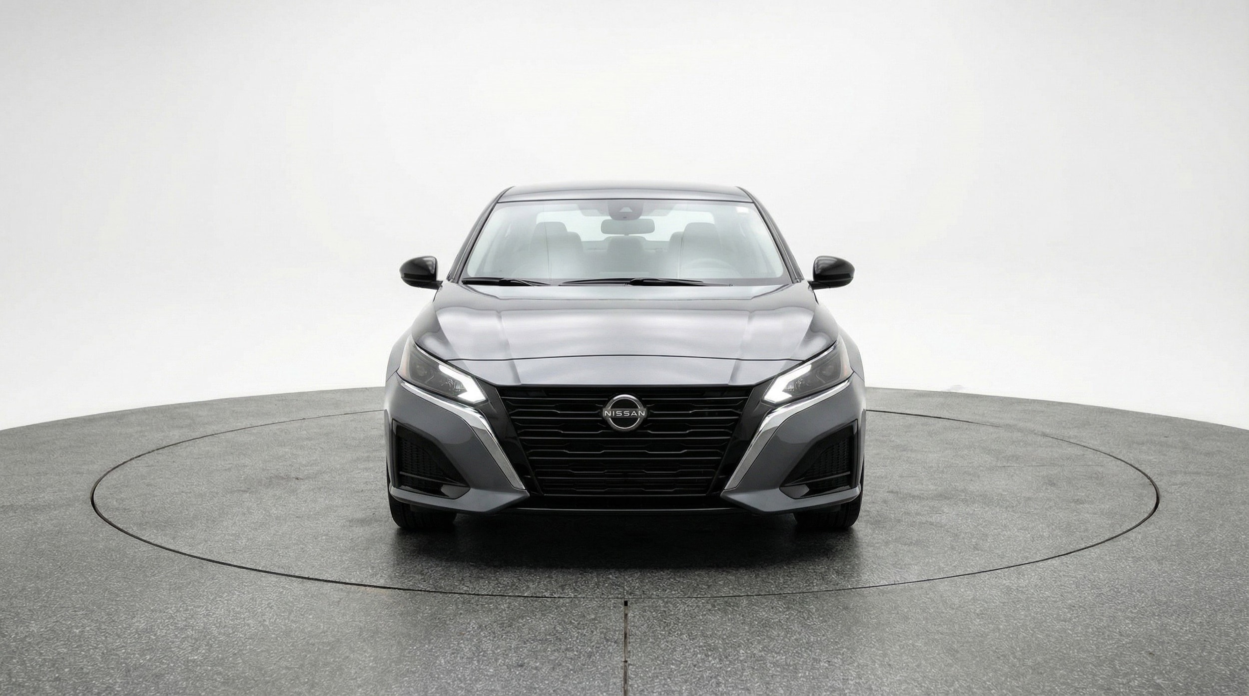 Thumbnail: 2025 Nissan Altima - 2