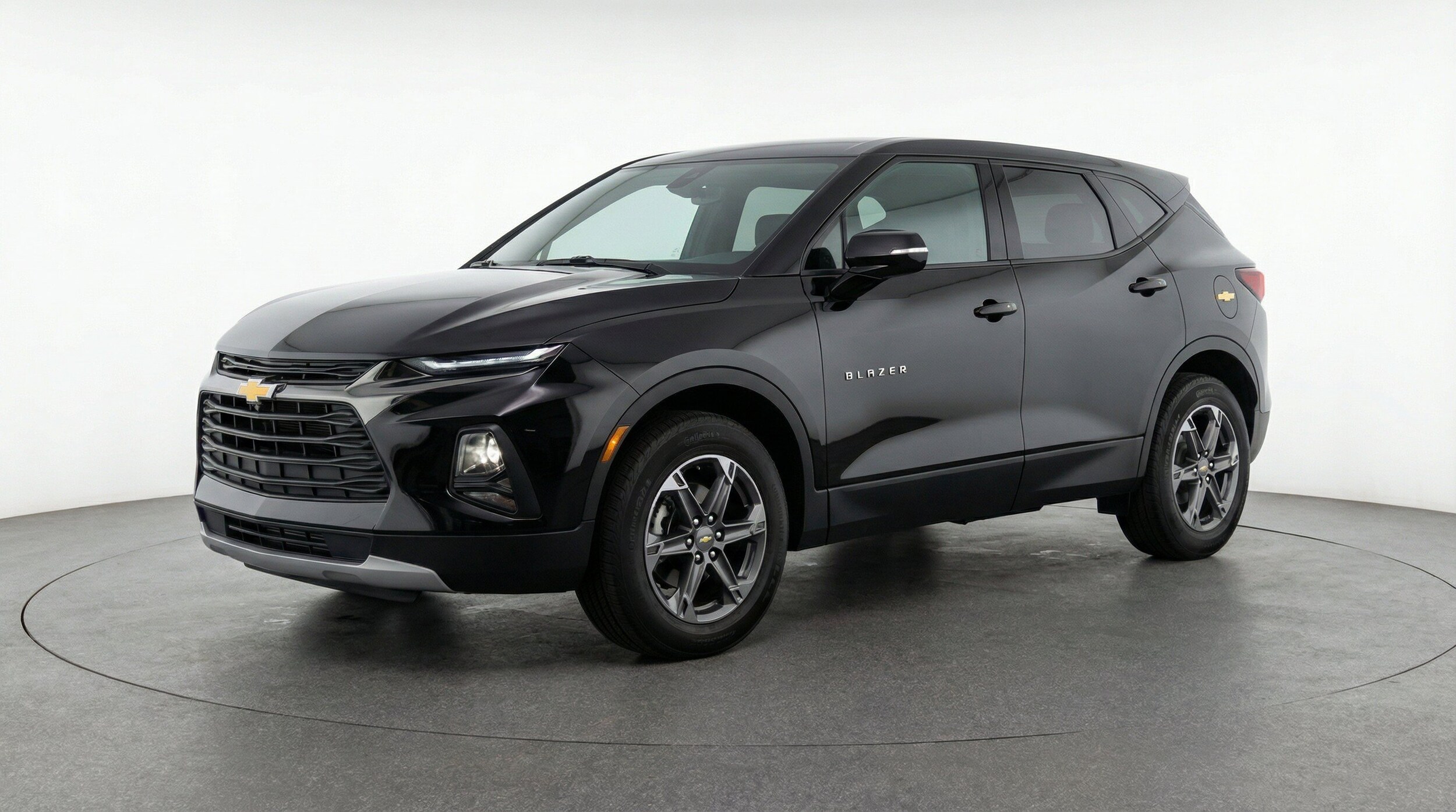 Thumbnail: 2026 Chevrolet Blazer - 3