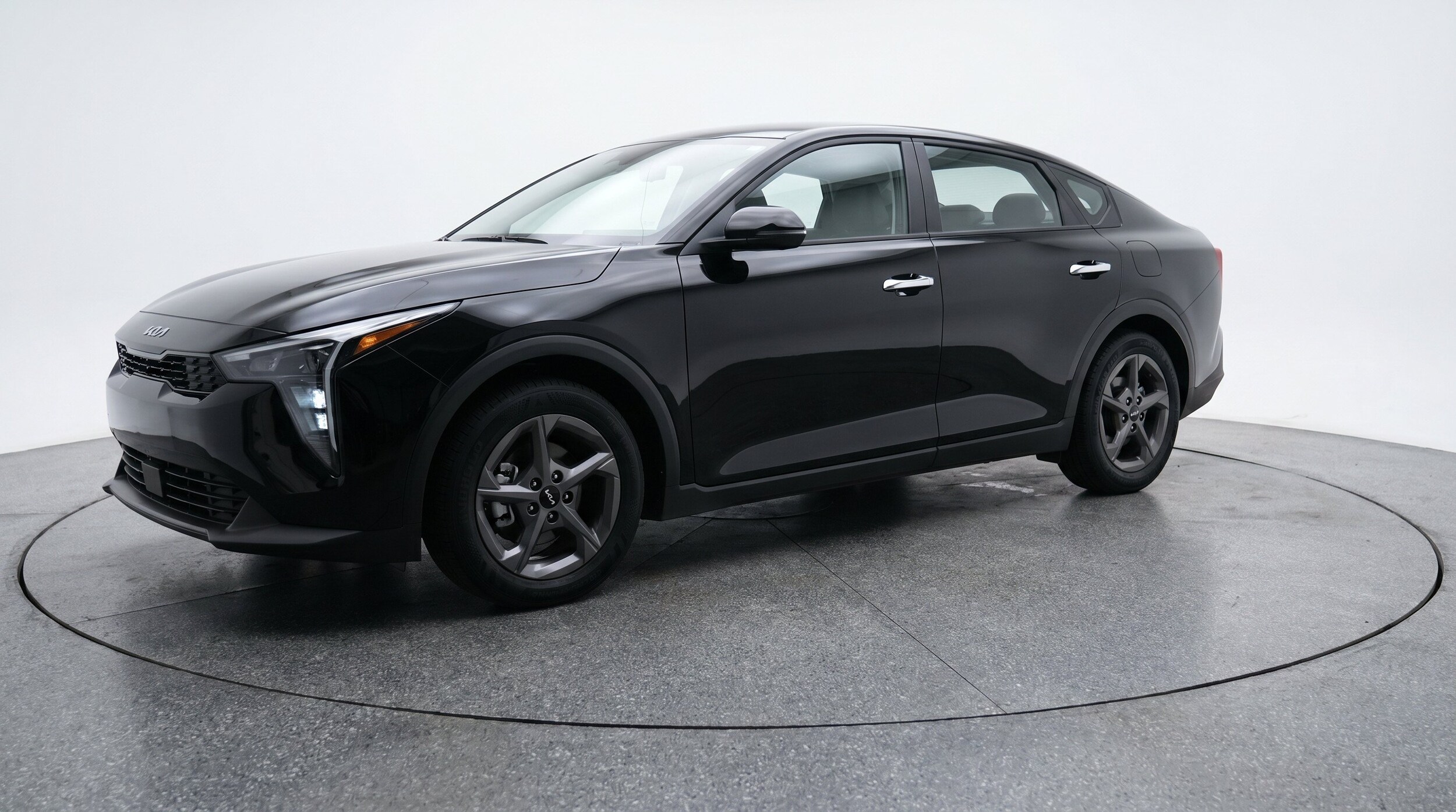 Thumbnail: 2025 Kia K4 - 3