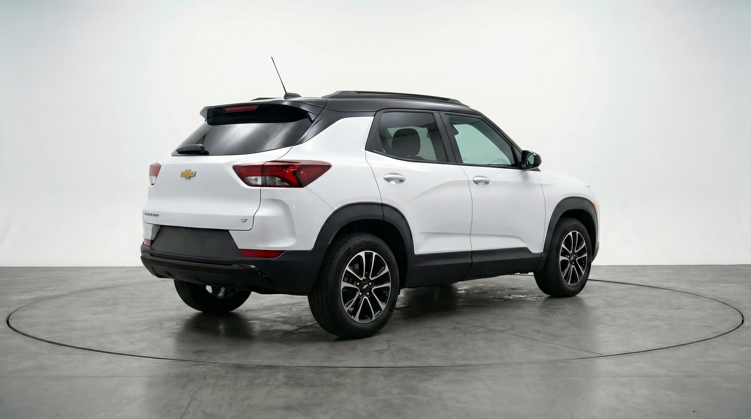 Thumbnail: 2025 Chevrolet TrailBlazer - 9