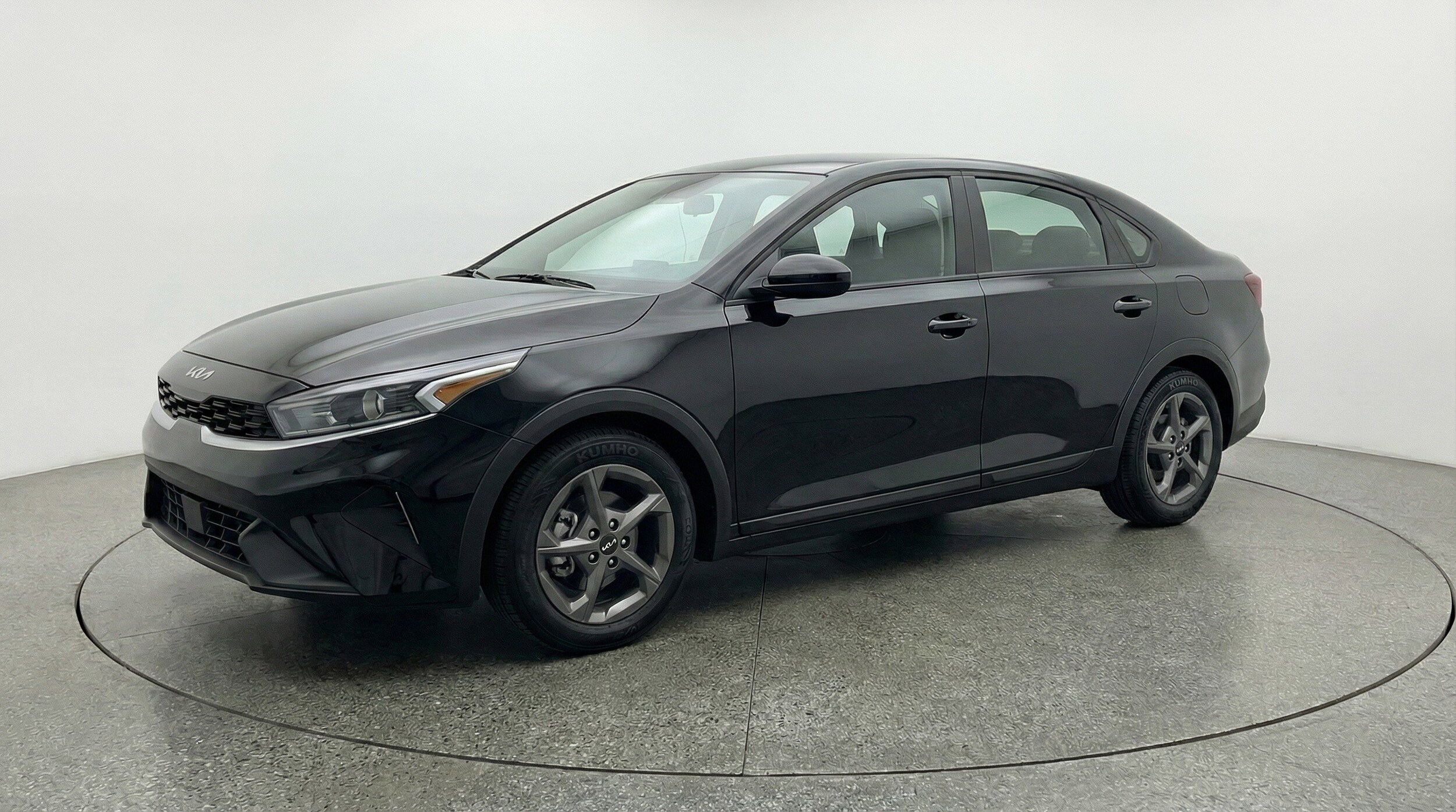 Thumbnail: 2025 Kia K4 - 3