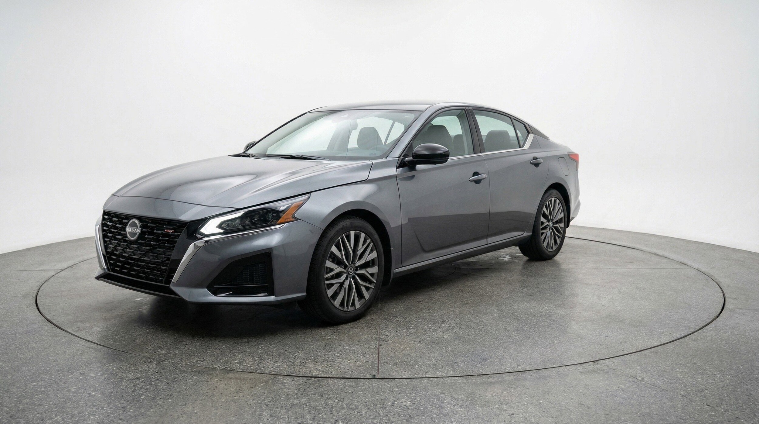 Thumbnail: 2025 Nissan Altima - 3