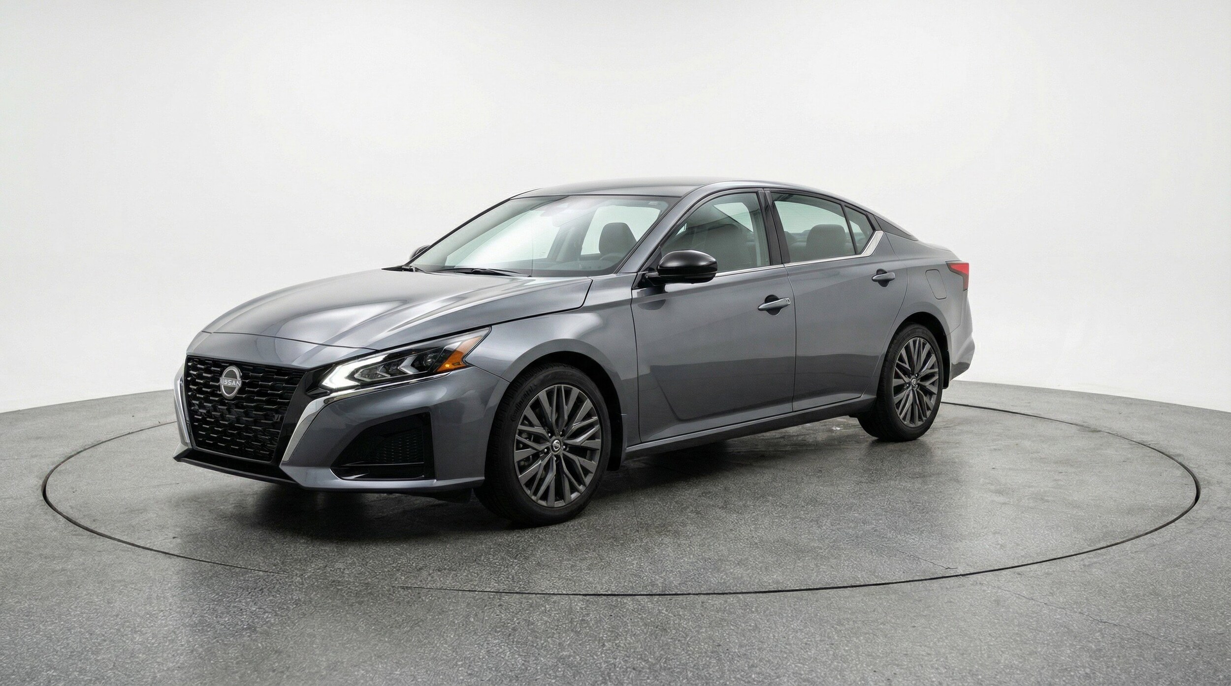 Thumbnail: 2025 Nissan Altima - 3