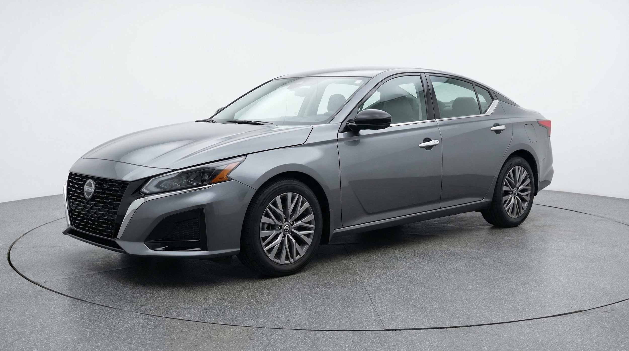 Thumbnail: 2025 Nissan Altima - 3