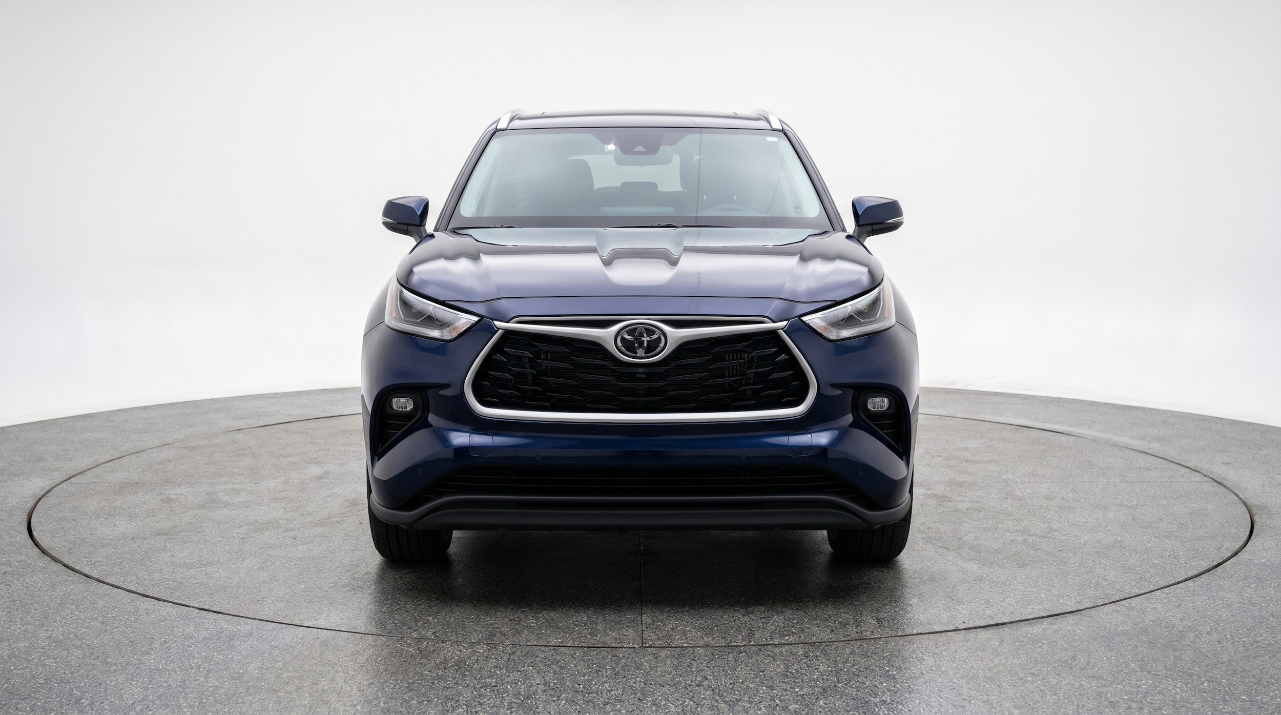 Thumbnail: 2025 Toyota Highlander - 2