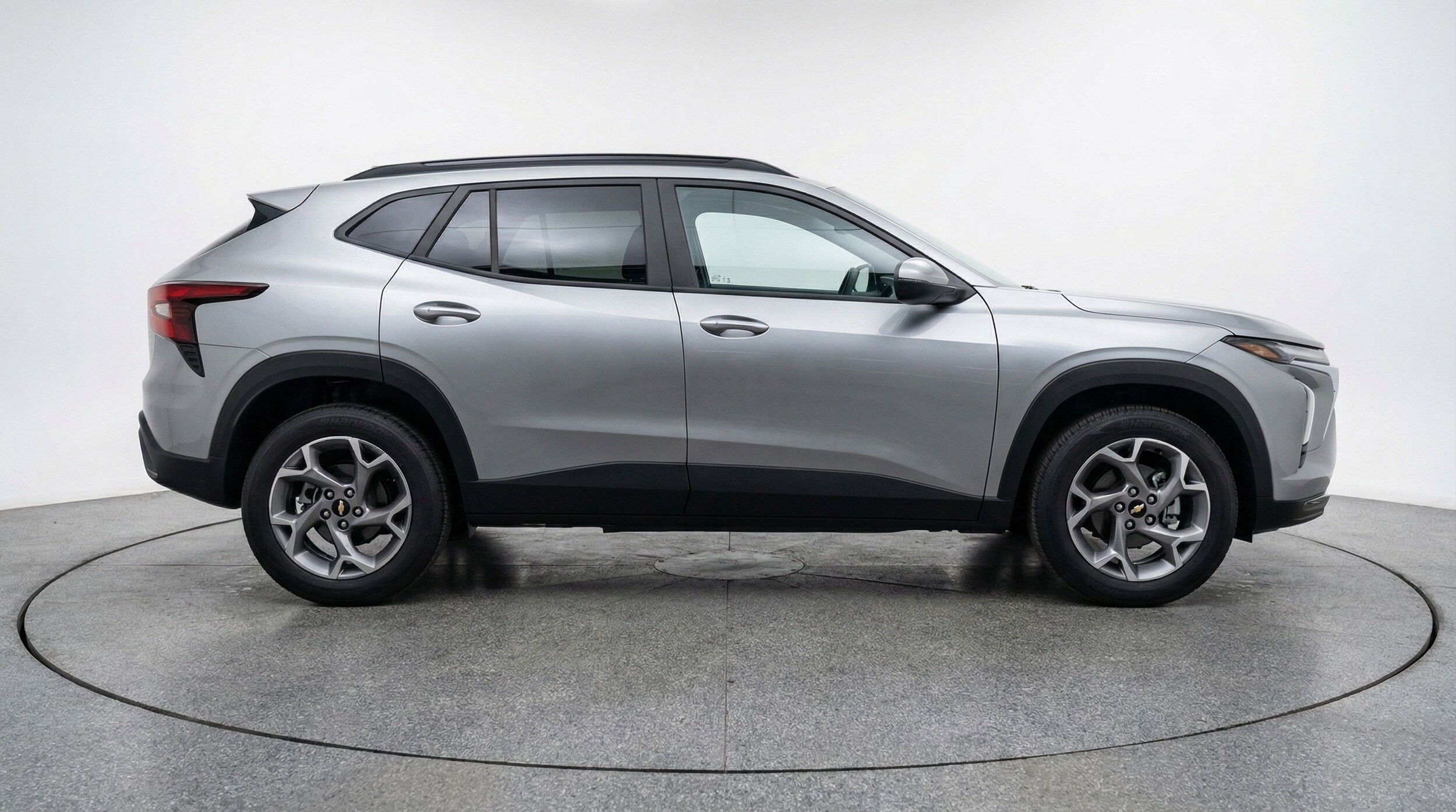 Thumbnail: 2025 Chevrolet Trax - 11