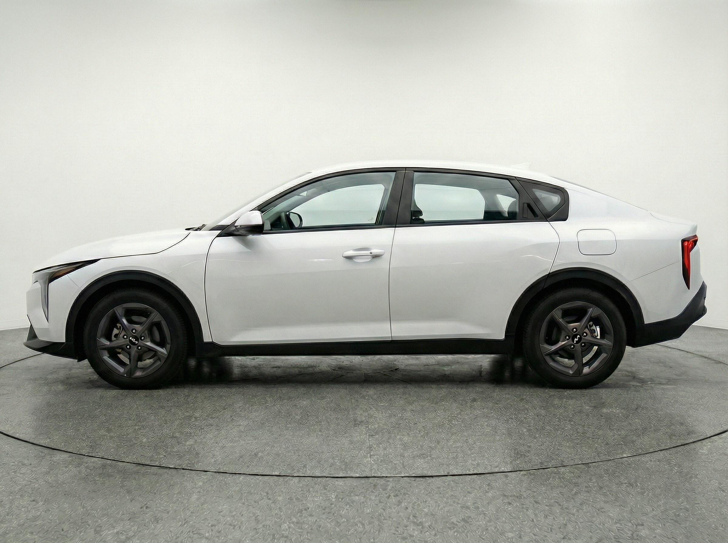 Thumbnail: 2025 Kia K4 - 4