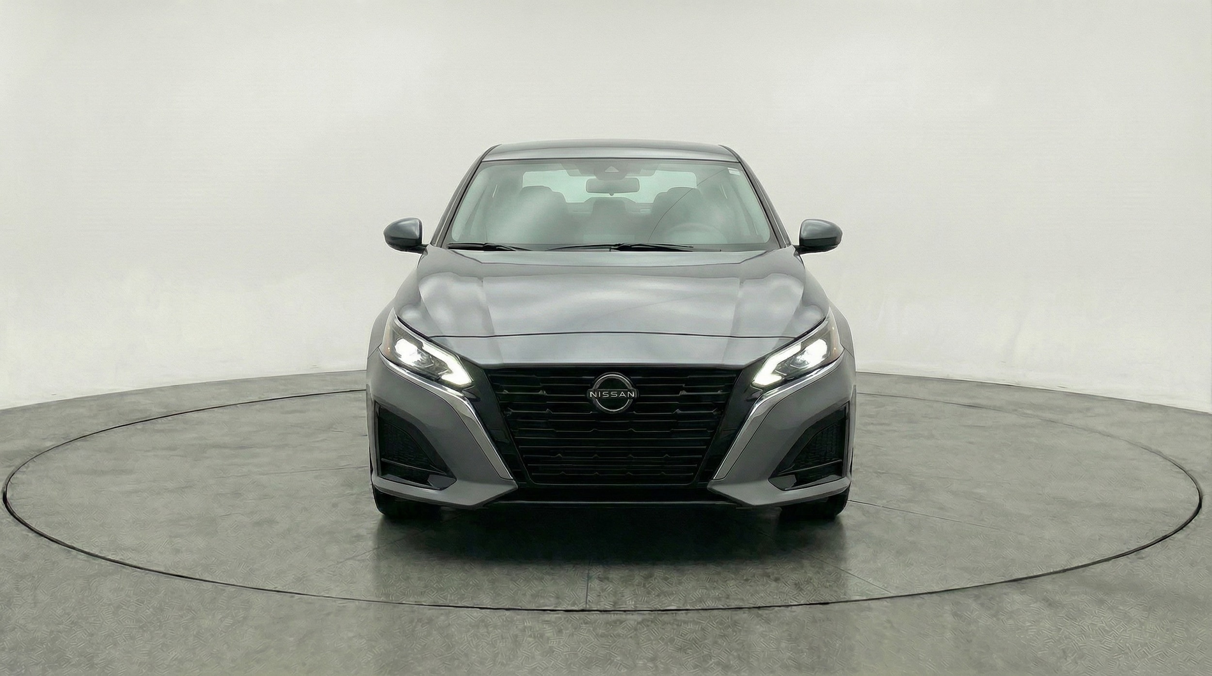 Thumbnail: 2025 Nissan Altima - 2