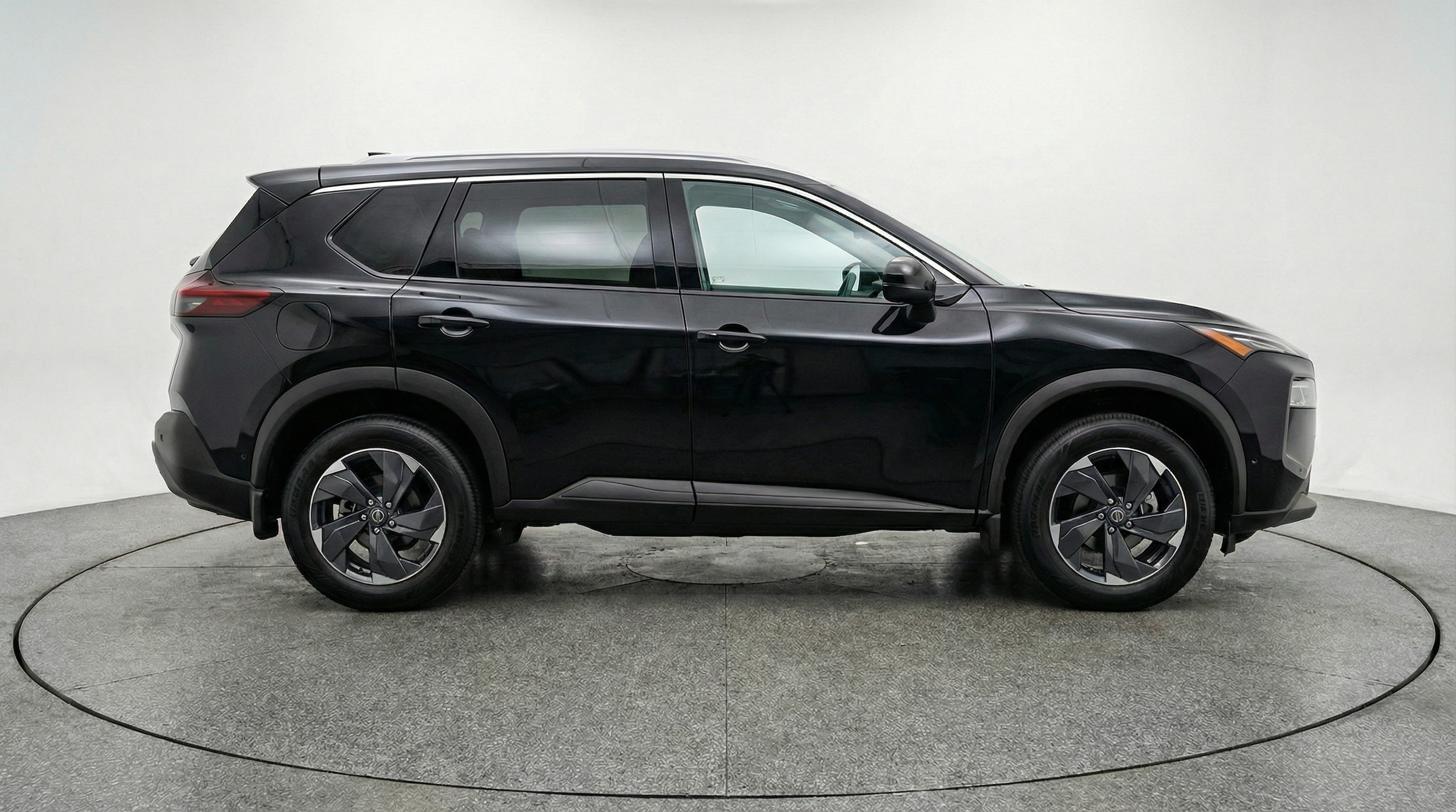 Thumbnail: 2025 Nissan Rogue - 8