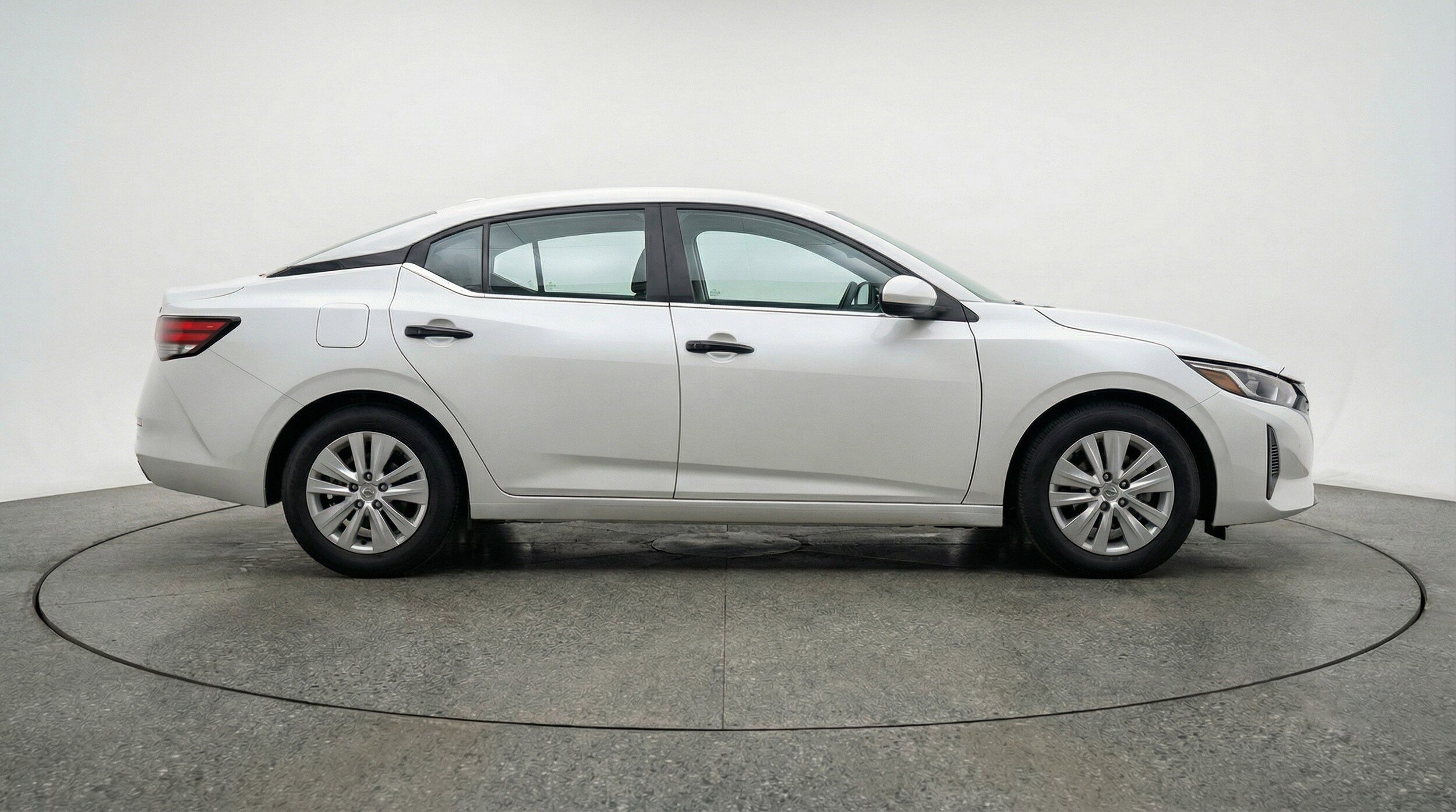 Thumbnail: 2025 Nissan Sentra - 11