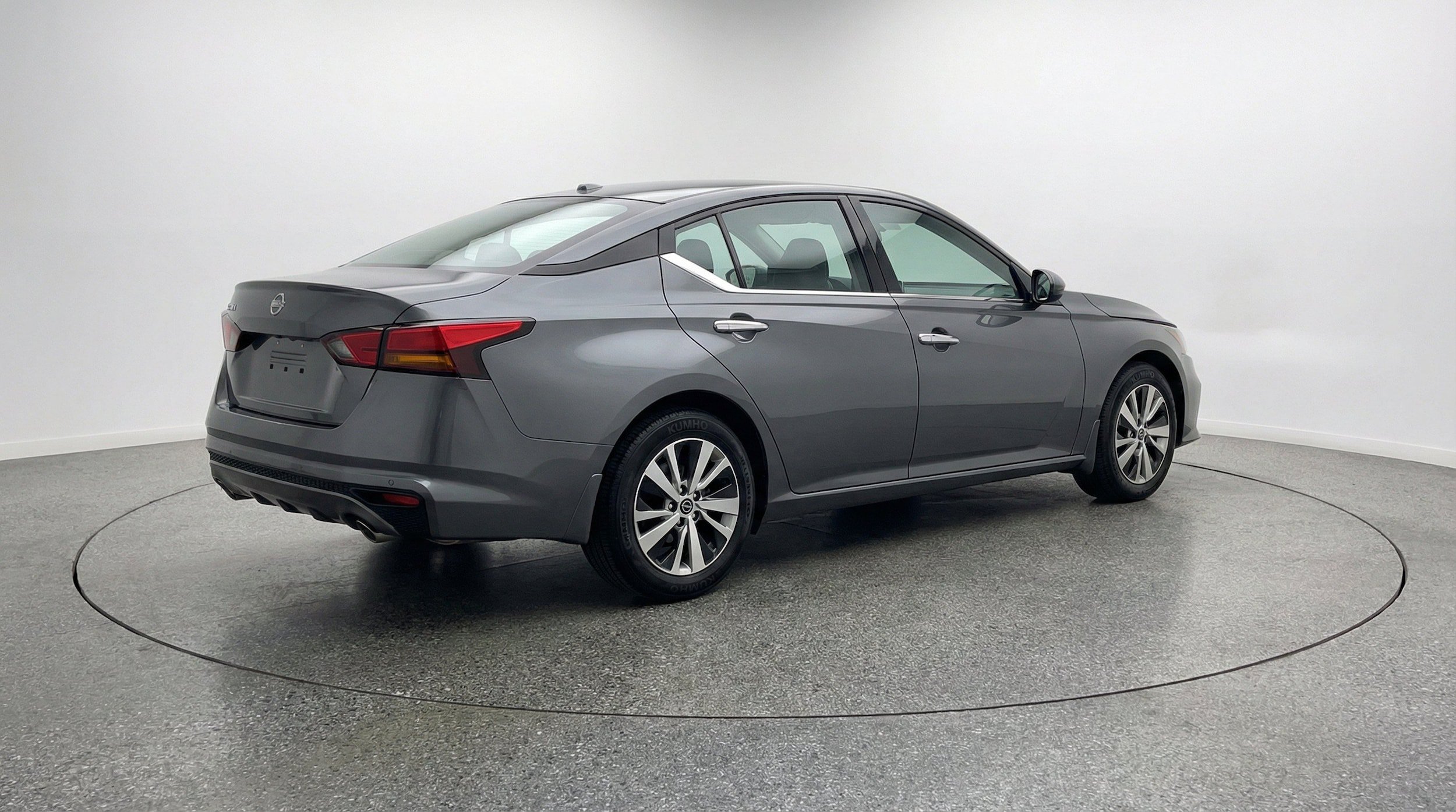 Thumbnail: 2025 Nissan Altima - 9