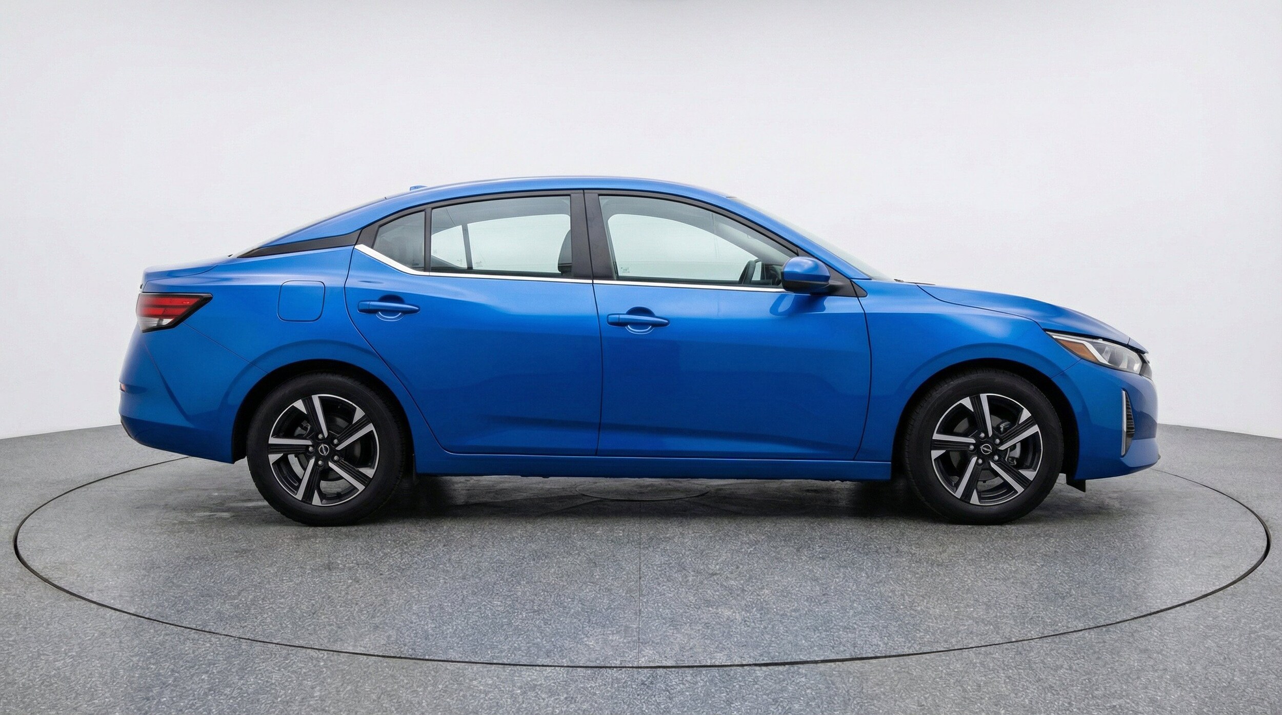 Thumbnail: 2025 Nissan Sentra - 11