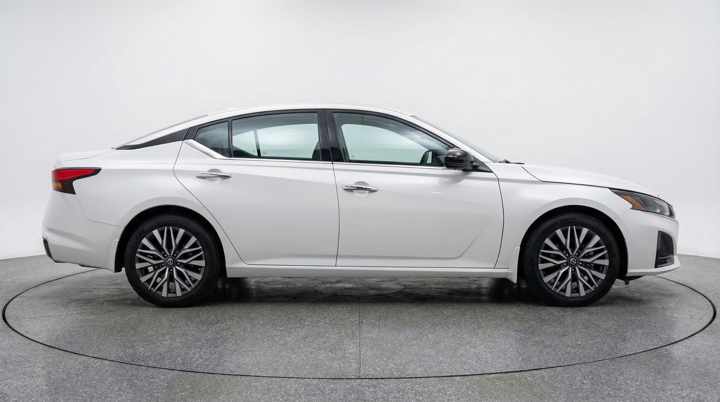 Thumbnail: 2025 Nissan Altima - 11